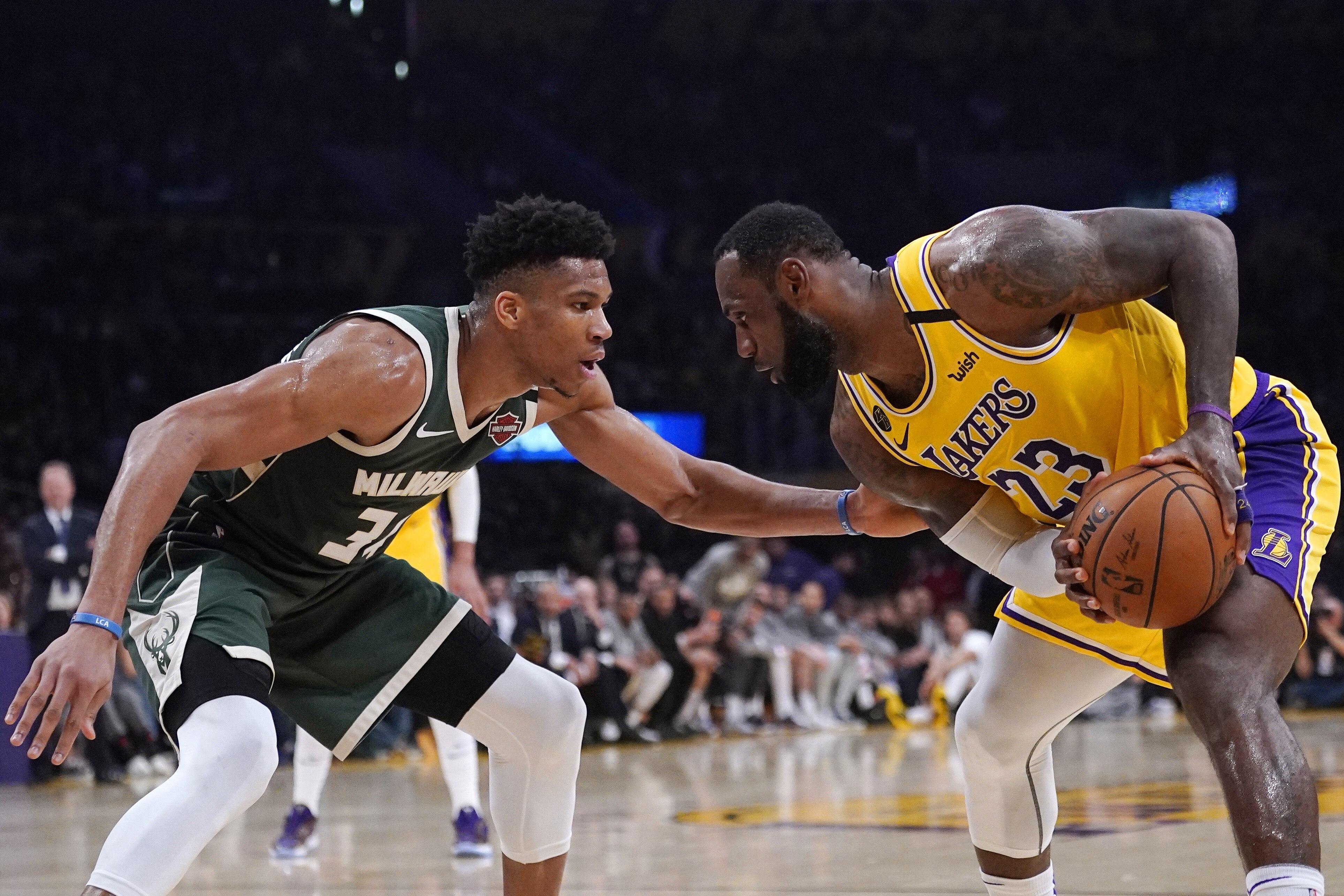 Los Angeles Lakers X Milwaukee Bucks - Milwaukee Bucks Vs ...