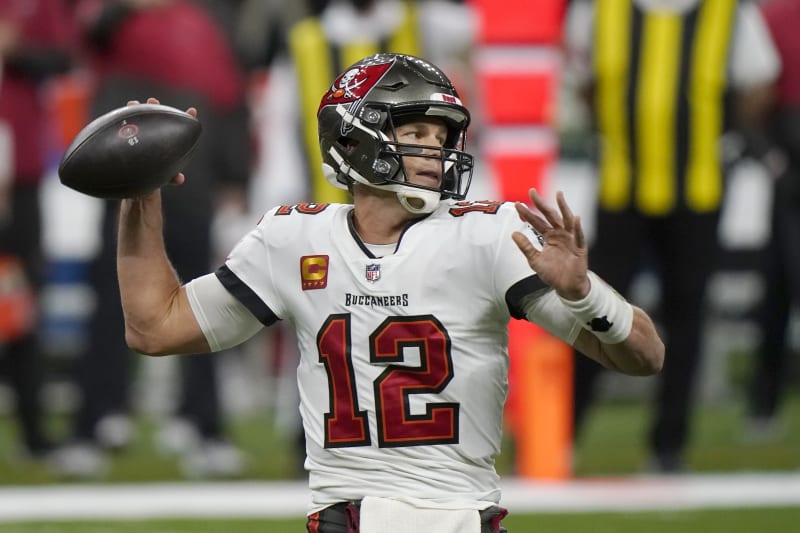 Natyeurnbkrhnm Get your fix of buccaneers live content wherever you are, with access to nfl game pass available on your desktop, laptop, smartphone, tablet, connected tv or games console. https bleacherreport com articles 2927941 nfc championship game 2021 bucs vs packers comments and stat predictions