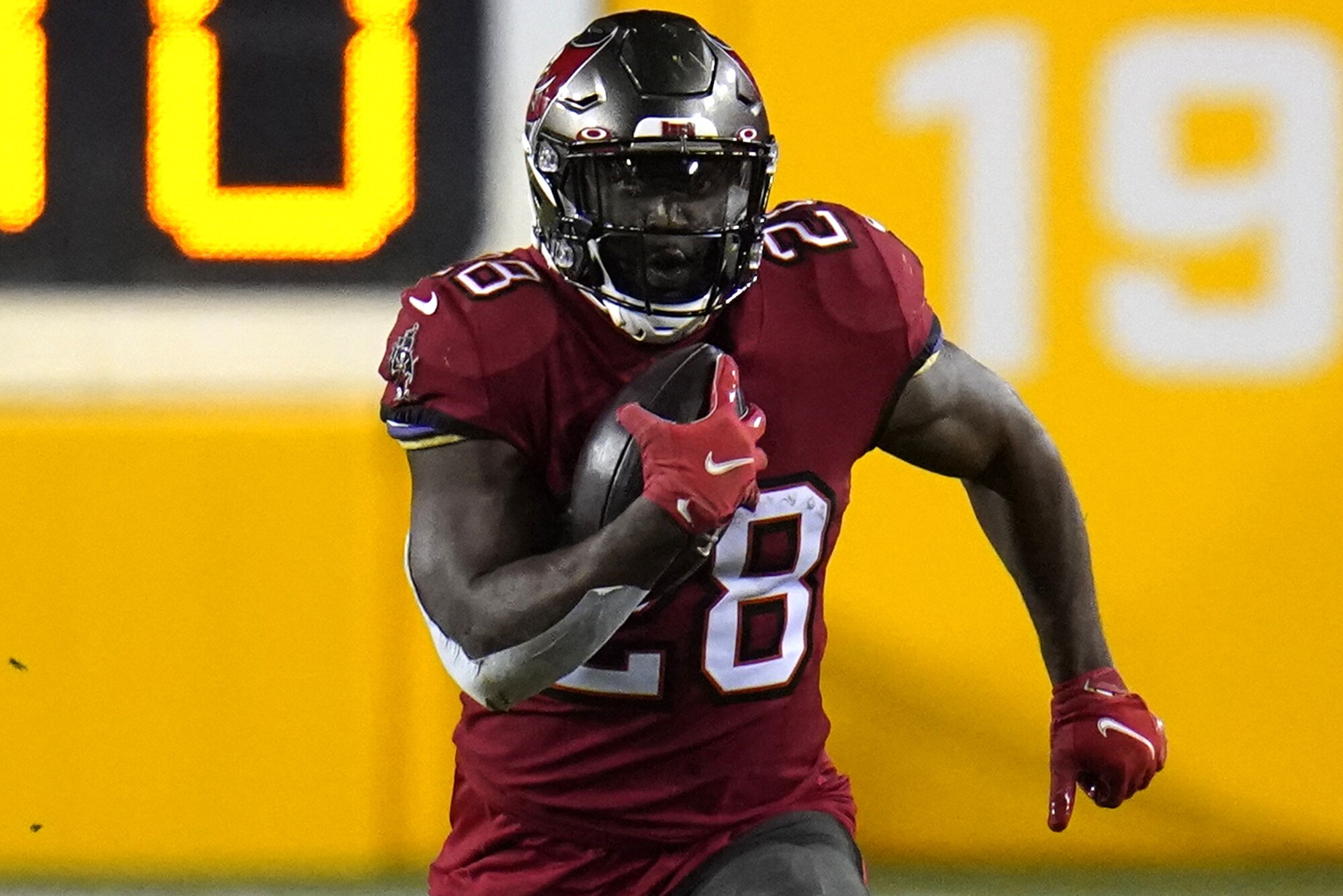 leonard fournette tampa bay jersey