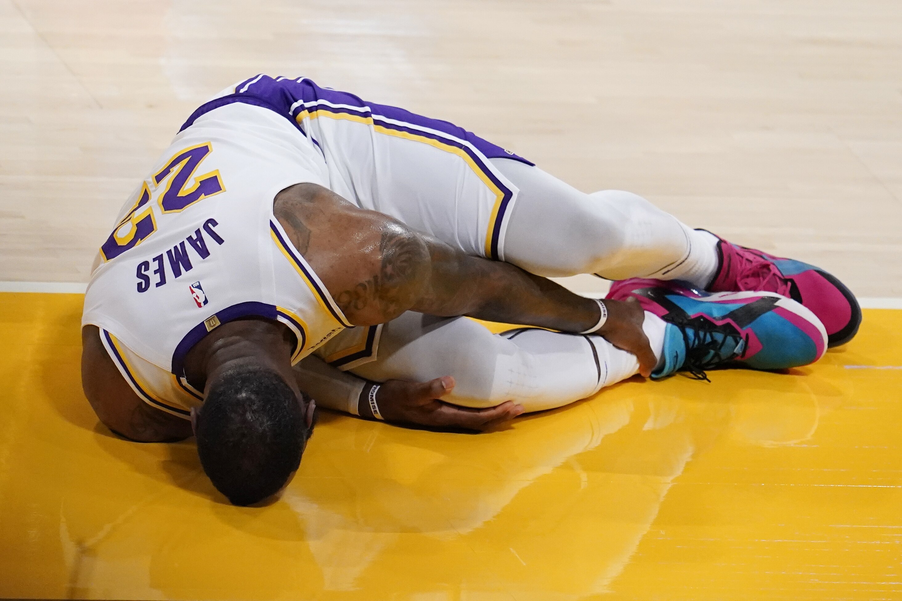 Lebron James Leaves With Ankle Injury As Lakers Fall To Hawks 99 94 Bleacher Report Latest News Videos And Highlights Photo by daria litvinova on unsplash. lebron james leaves with ankle injury