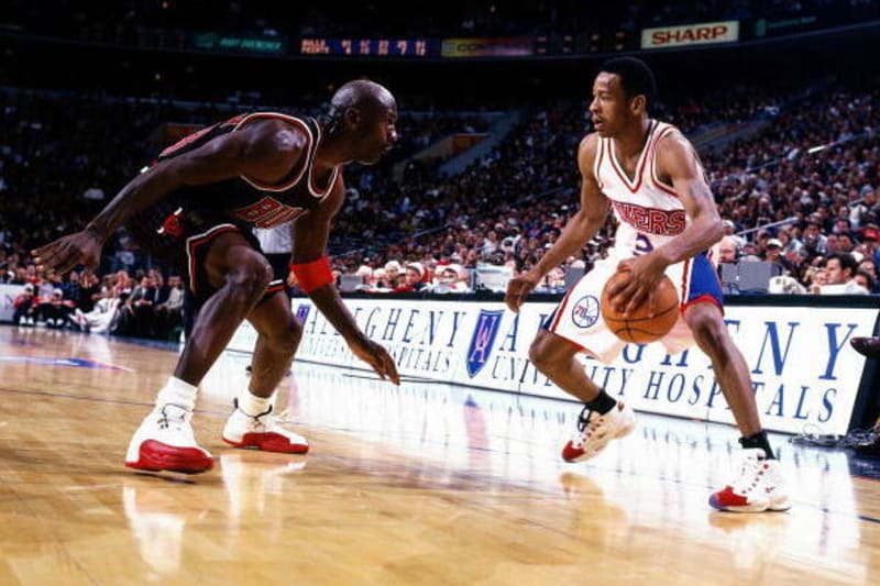 Allen Iverson Retirement Top 10 Games Of The Answer S Career Bleacher Report Latest News Videos And Highlights I recently purchased a galaxy s10, i have spotify playing and the screen locks, it'll show the: allen iverson retirement top 10 games