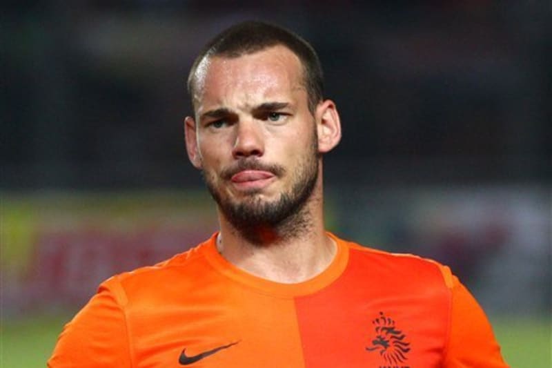 Is Wesley Sneijder Wasting His Talent In Turkish Football With Galatasaray Bleacher Report Latest News Videos And Highlights