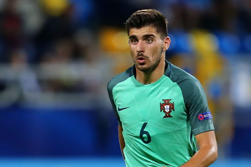 ruben neves jersey number