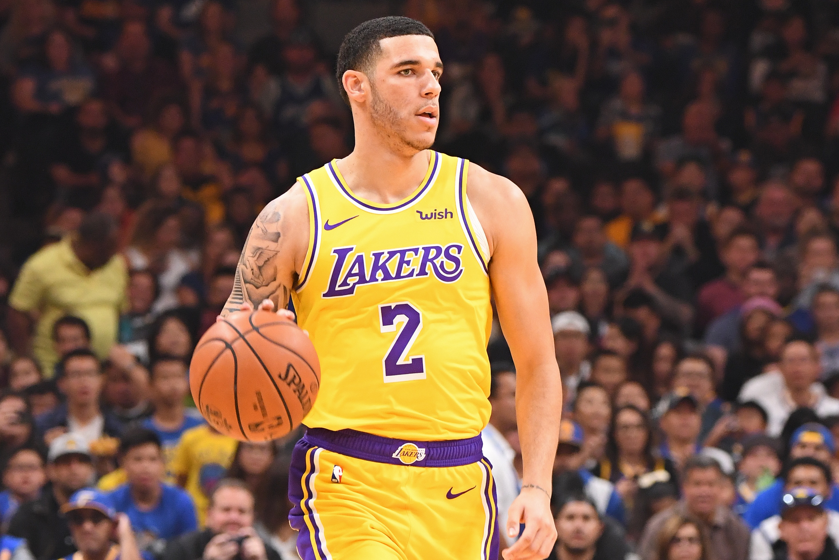 Lonzo Ball Lakers Beat Stephen Curry Warriors In Preseason Lebron James Rests Bleacher Report Latest News Videos And Highlights