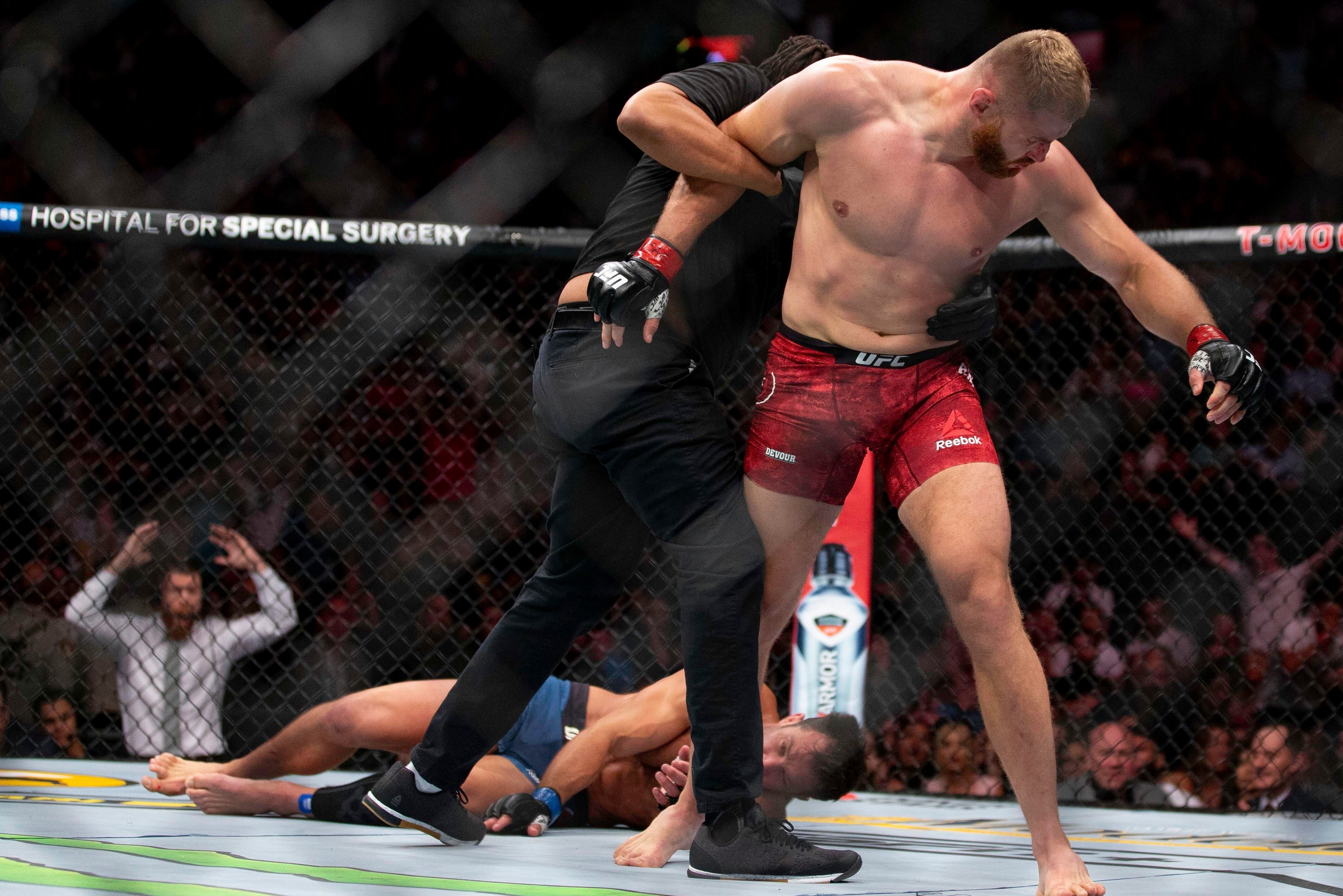 Jon Jones Bleacher Report Latest News Videos And Highlights
