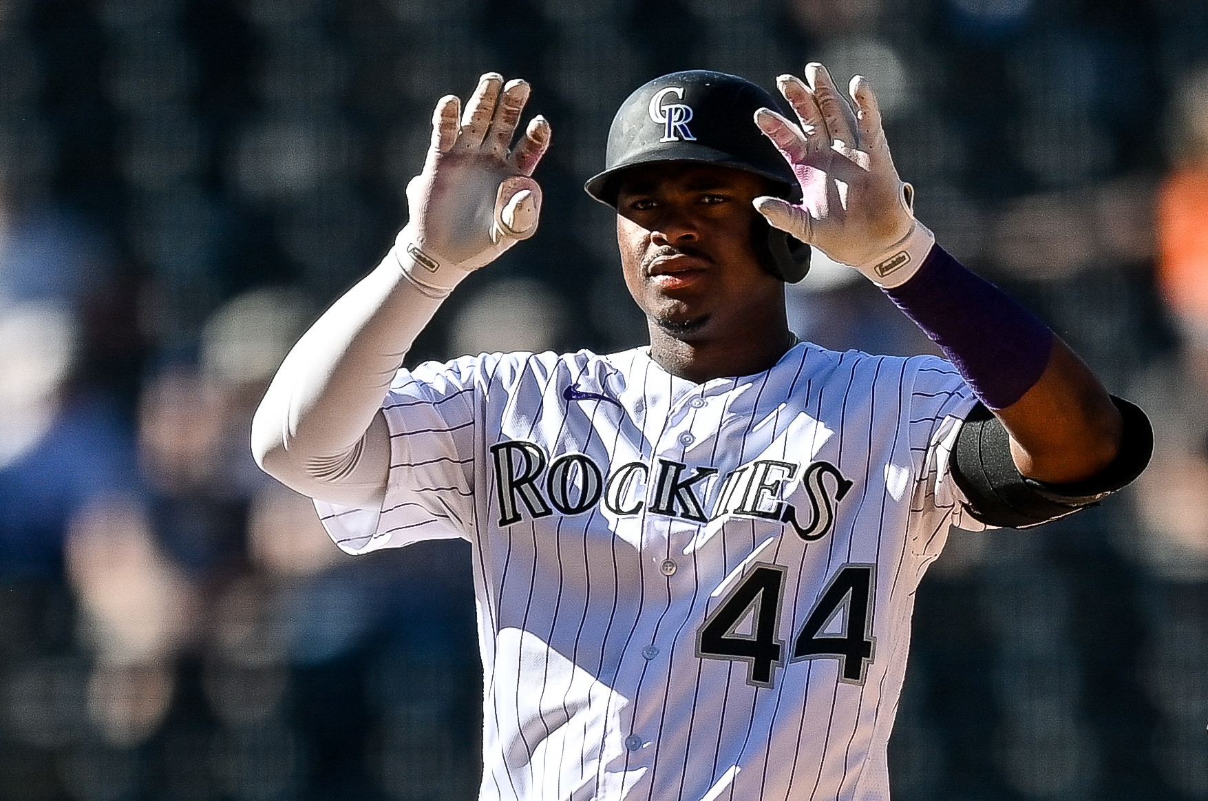 Rockies' Bryant lands on IL again with back strain