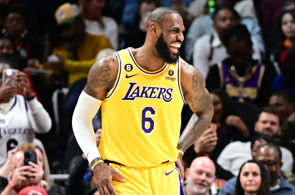 LeBron James recruiting 2024 Olympics' USA 'Redeem Team' - Brandon