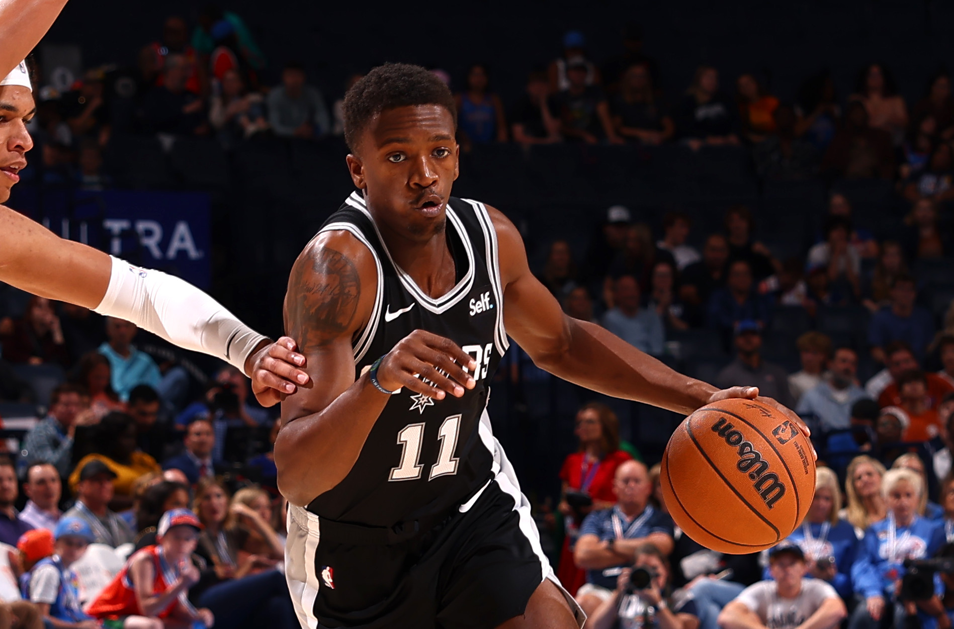 Spurs trade Dejounte Murray to Hawks for Danilo Gallinari, draft picks, THE HERD