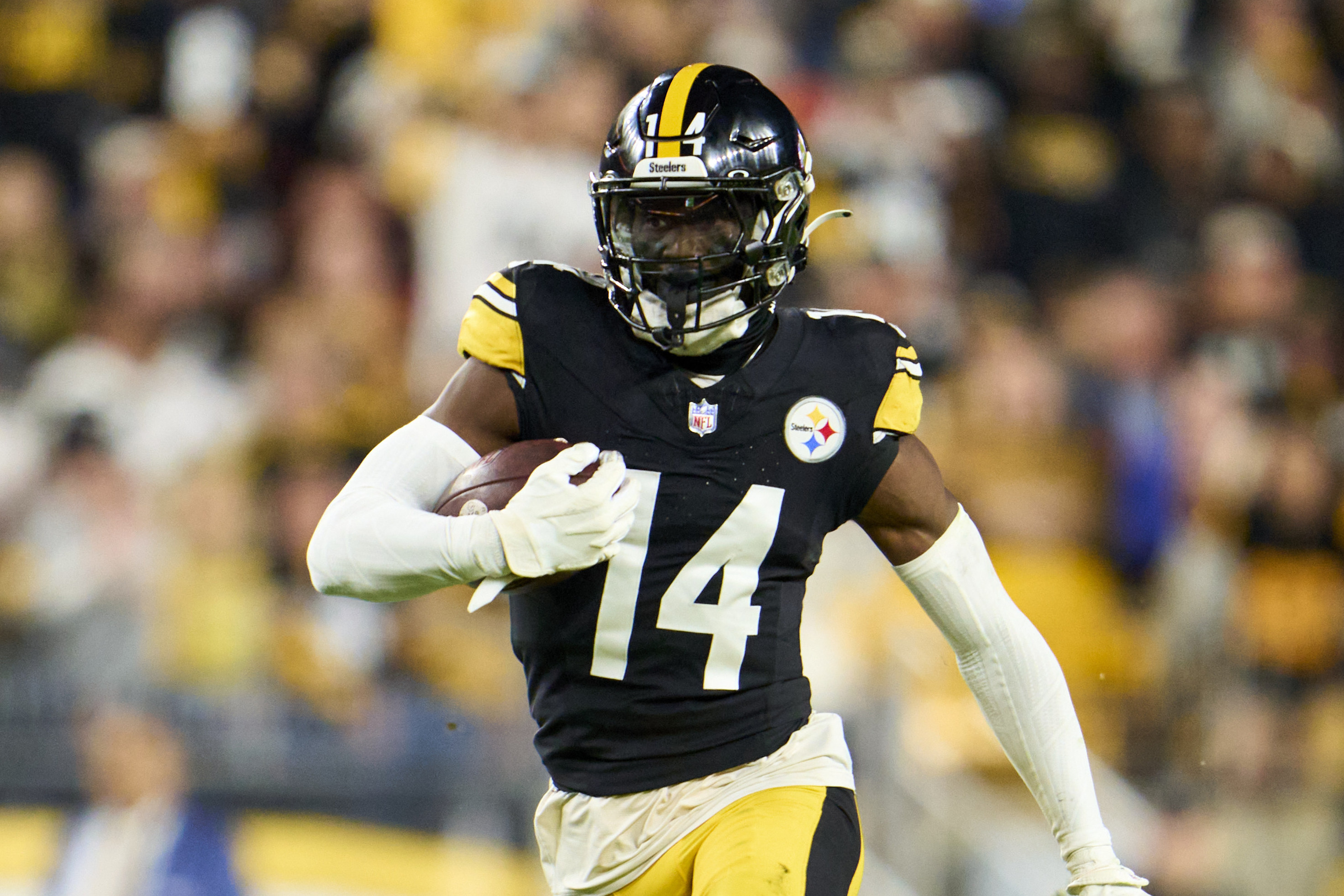 Steelers' Diontae Johnson Out vs. 49ers After Suffering Hamstring Injury, News, Scores, Highlights, Stats, and Rumors