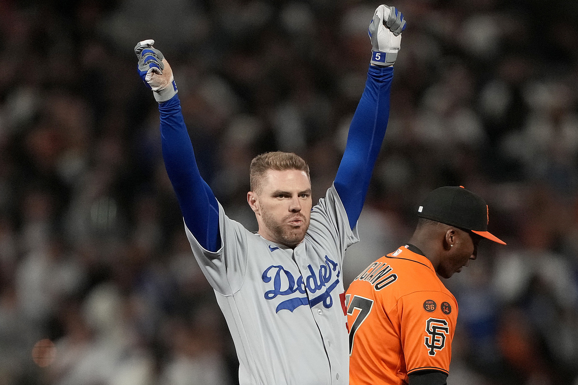 San Francisco Giants in Los Angeles Dodgers jerseys - McCovey Chronicles