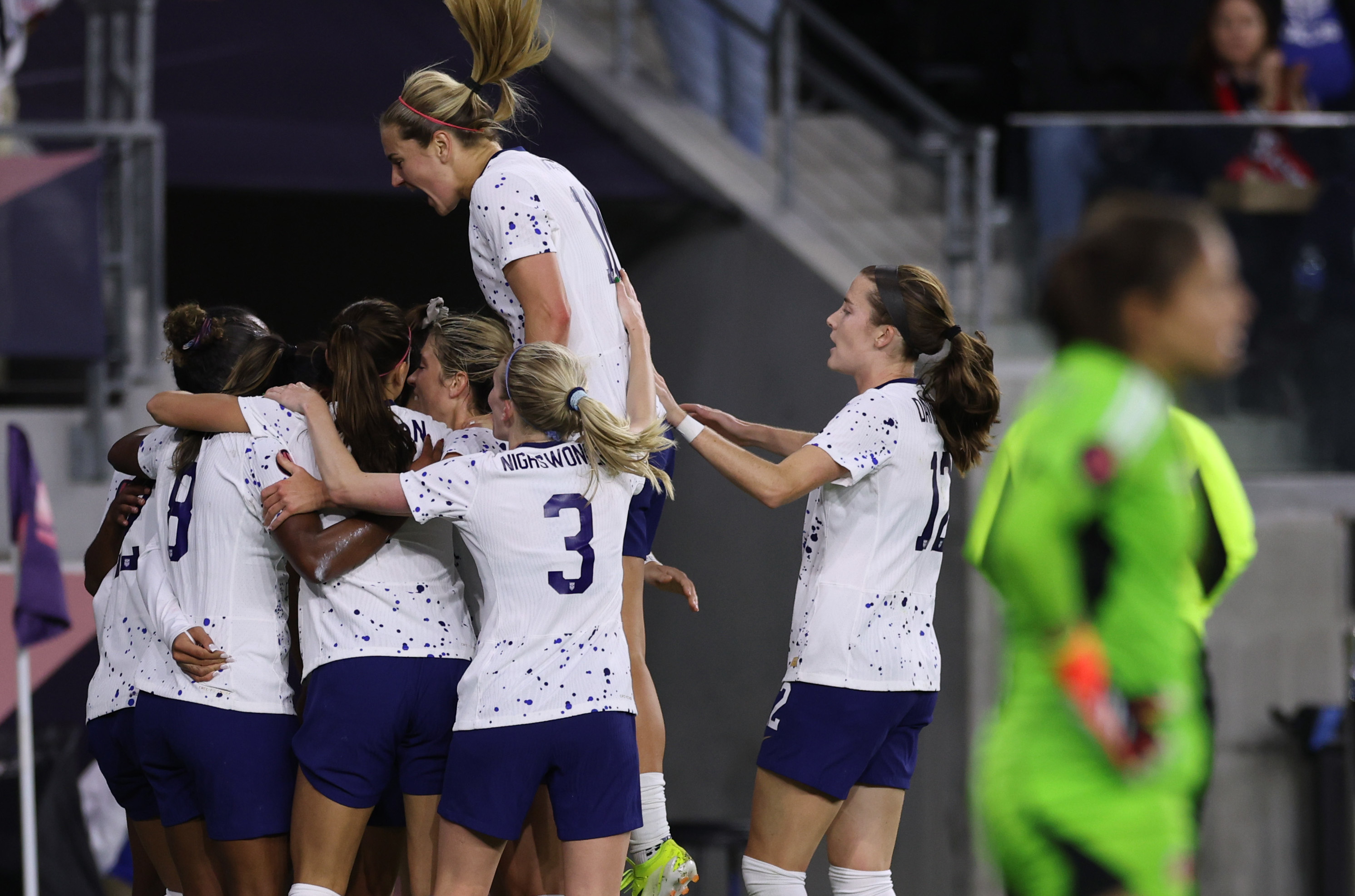 Lindsey Horan, USWNT Thrill Fans by Beating Brazil to Win 2024 W Gold Cup, News, Scores, Highlights, Stats, and Rumors