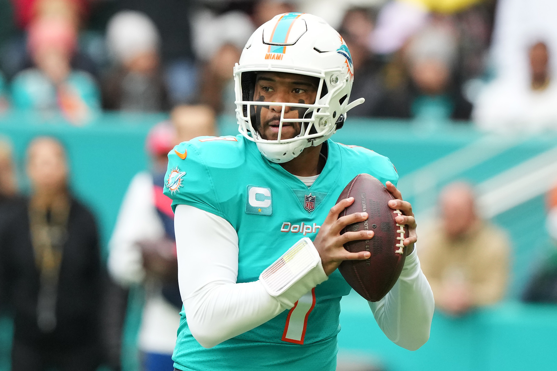 Next Gen Stats say Dolphins QB Tua Tagovailoa among best deep