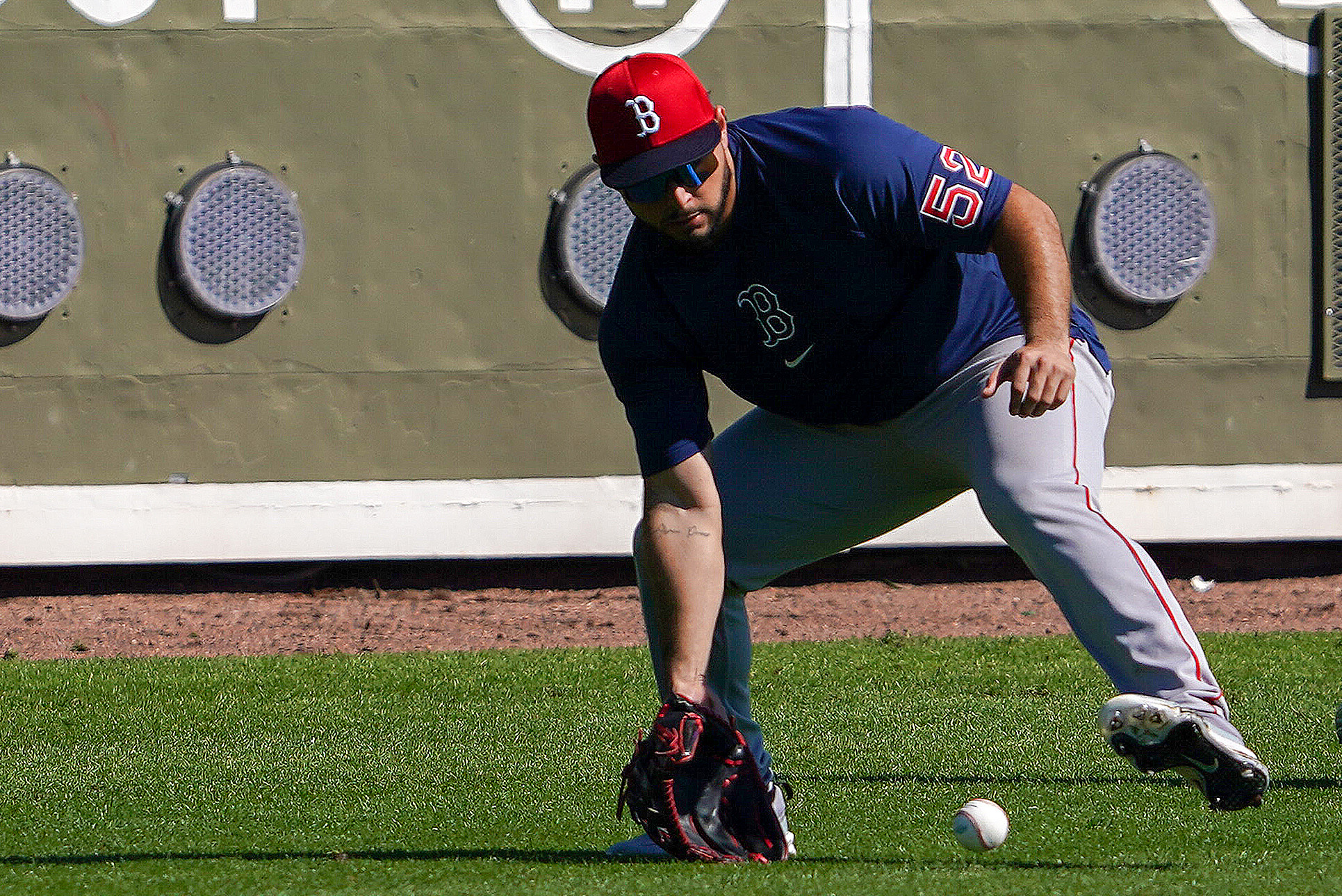 Chris sale clearance cuts jersey