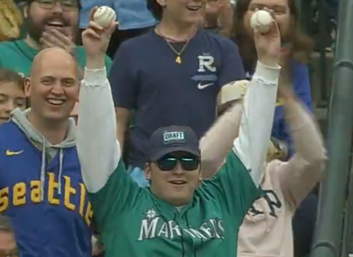 Fan Nabs 2 Straight Foul Balls 🤯