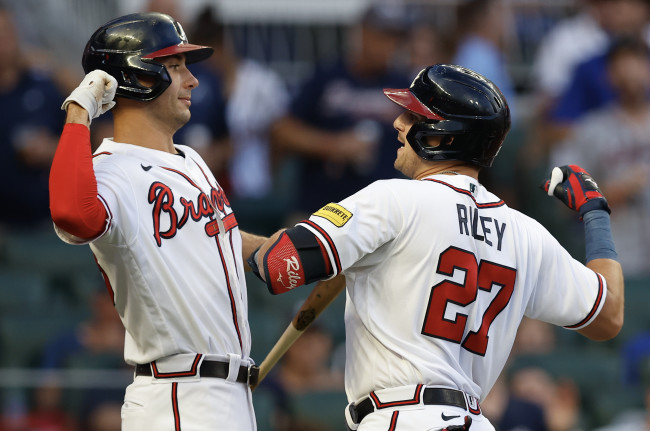 Atlanta Braves Daily Hammer Podcast: Braves Earn Big Win Over Yankees,  Ozzie Albies to the IL - Battery Power