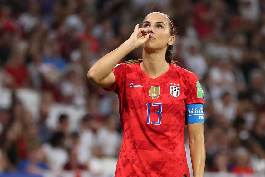 Thorns FC unveil primary, secondary kits for 2022 season