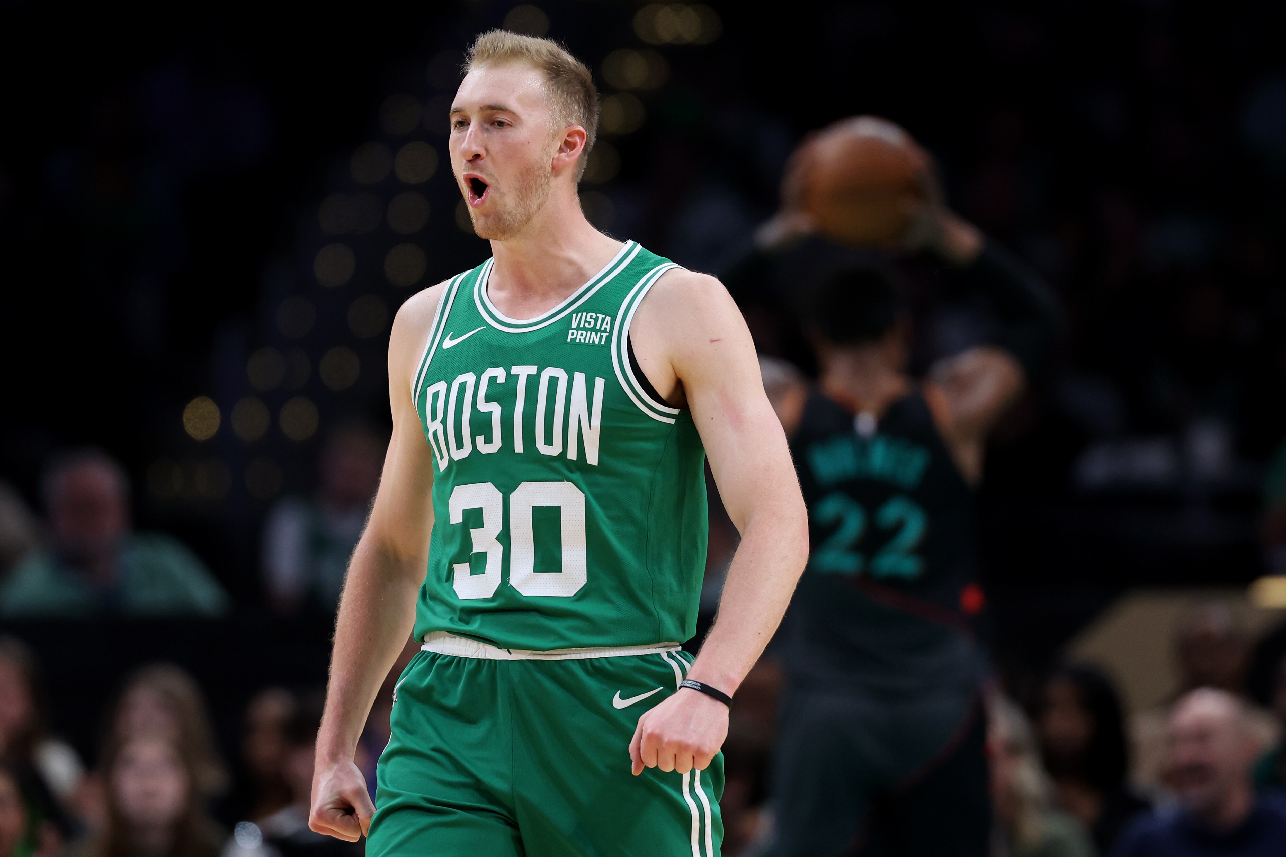 Sam Hauser Pours in 10 Triples ☘️