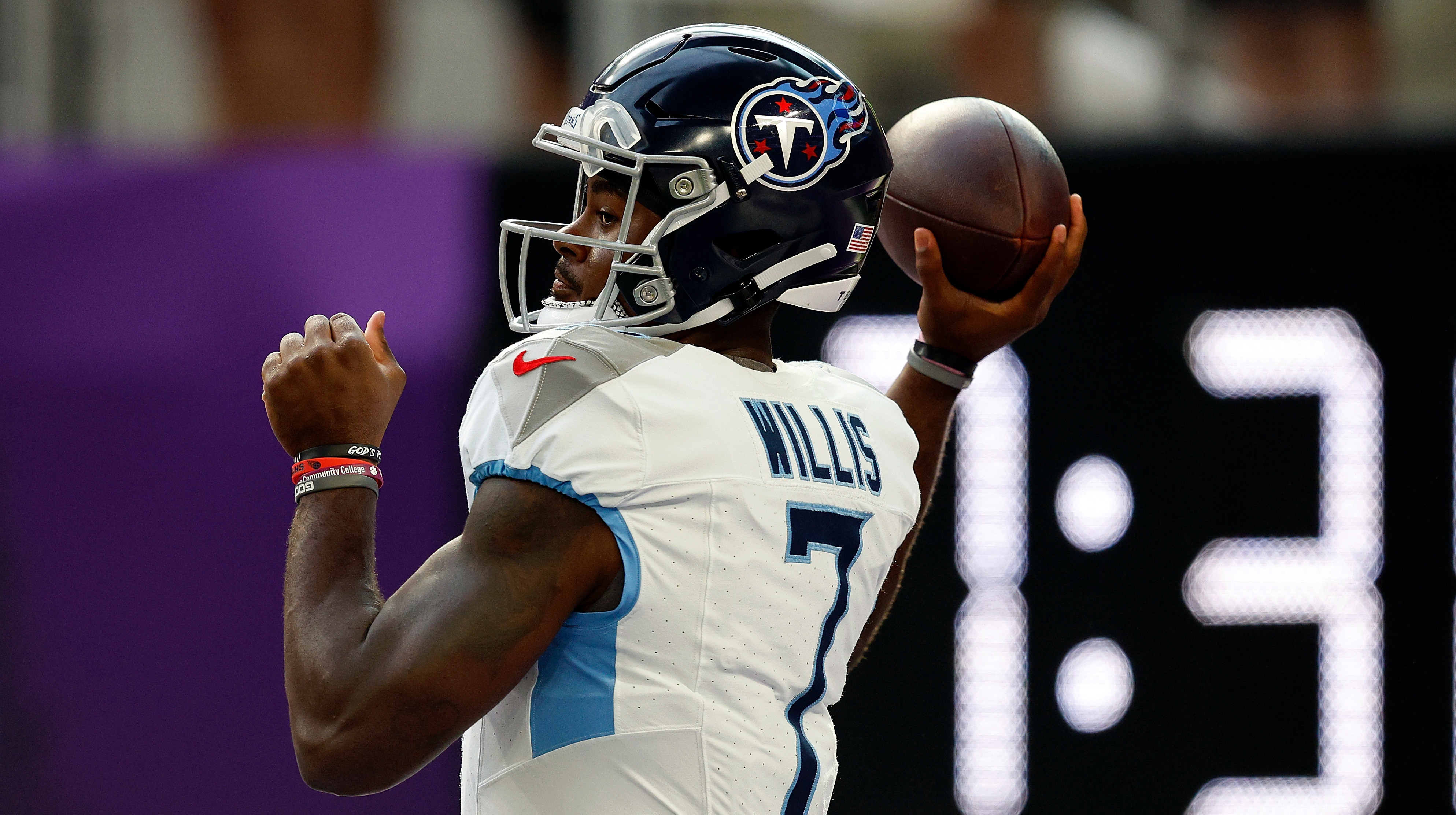 Titans trample the Vikings in a 24-16 preseason victory with 281 rushing  yards - The San Diego Union-Tribune