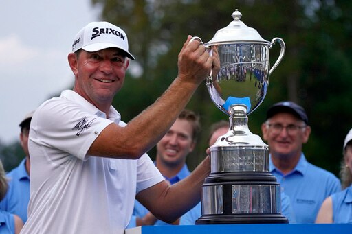 Lucas Glover wins Wyndham Championship