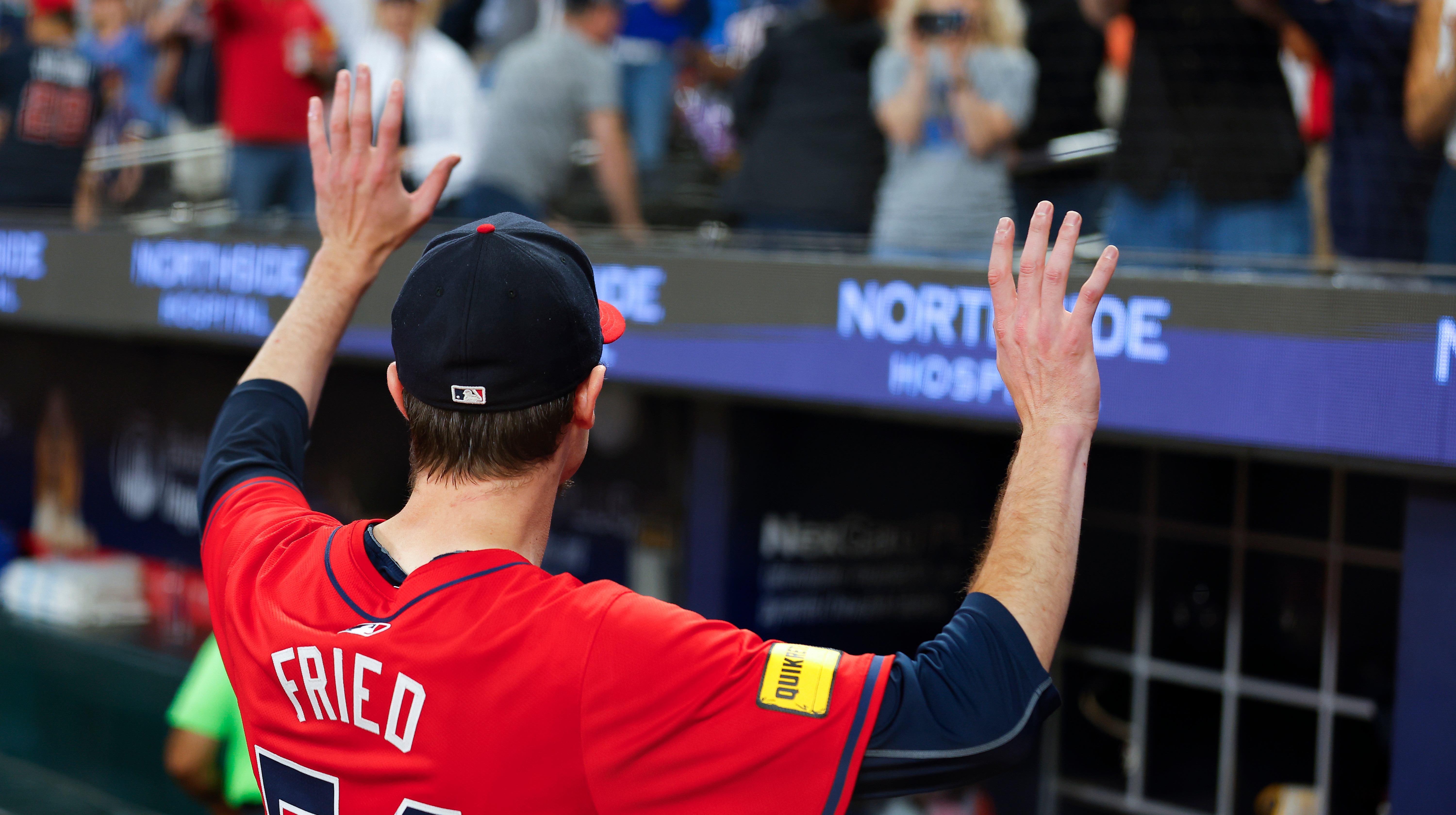 Max Fried Gets Standing O 👏