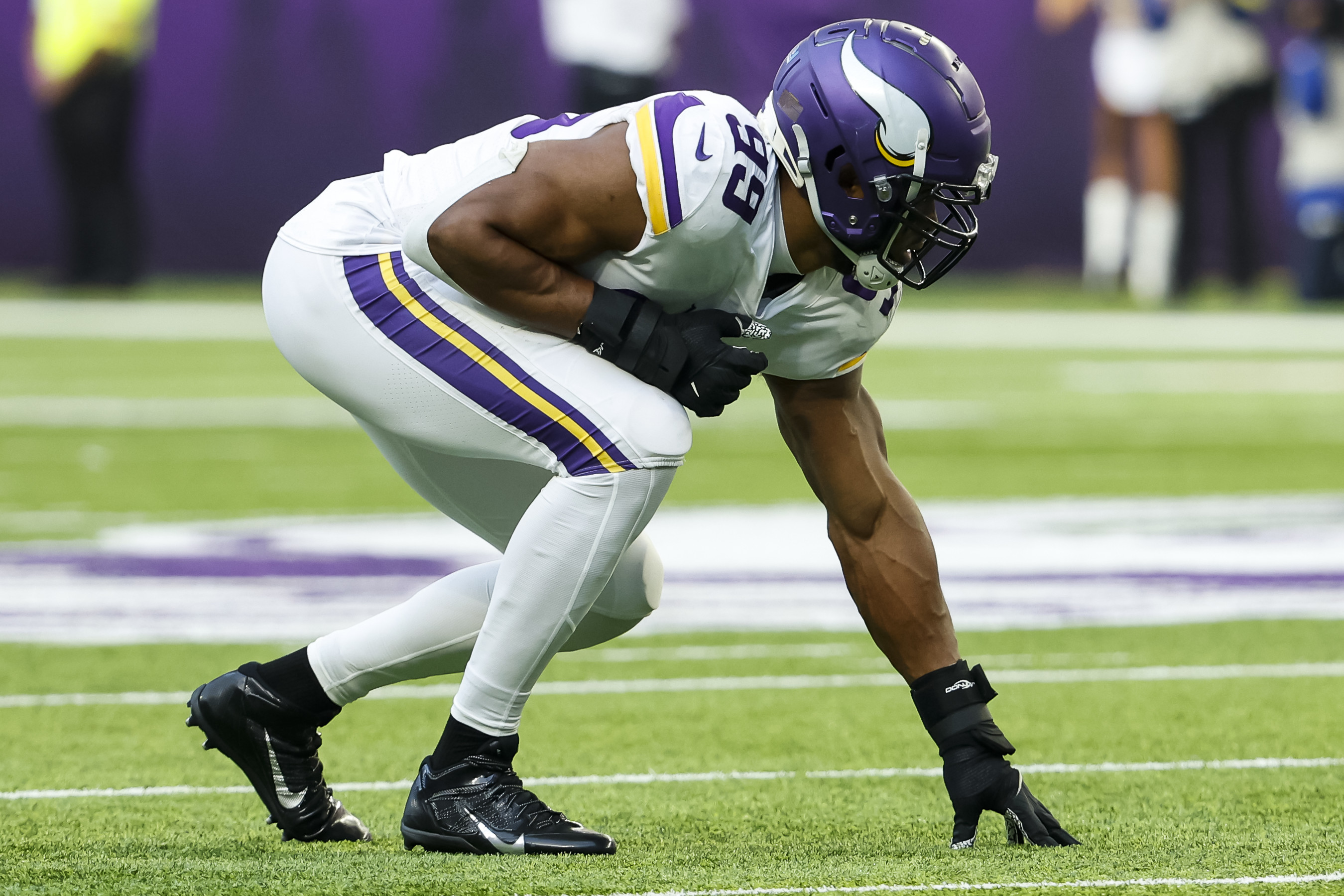 Za'Darius Smith Joining Vikings After Backing Out of Ravens Deal