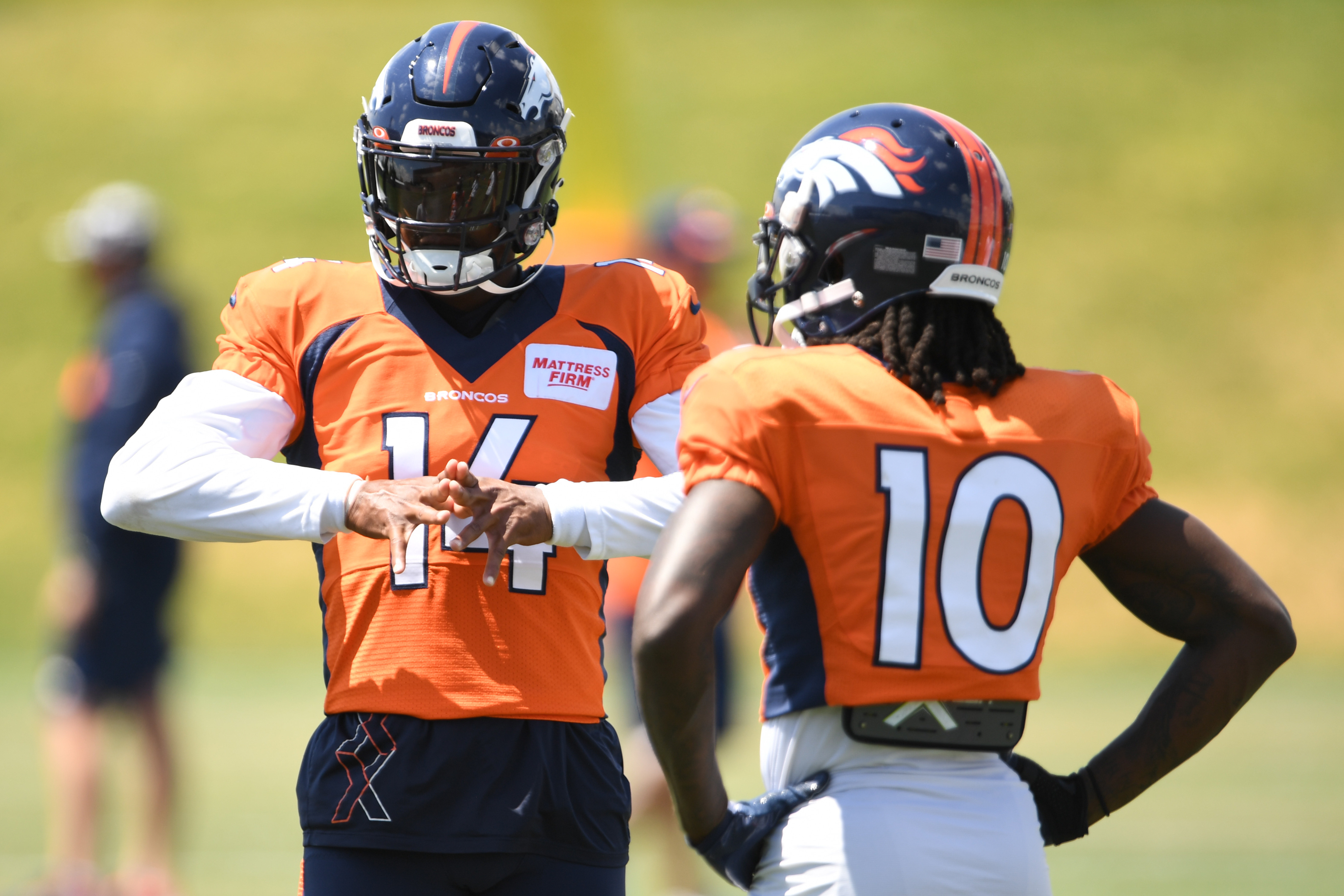 Broncos WR Jerry Jeudy practices, in line to play Sunday