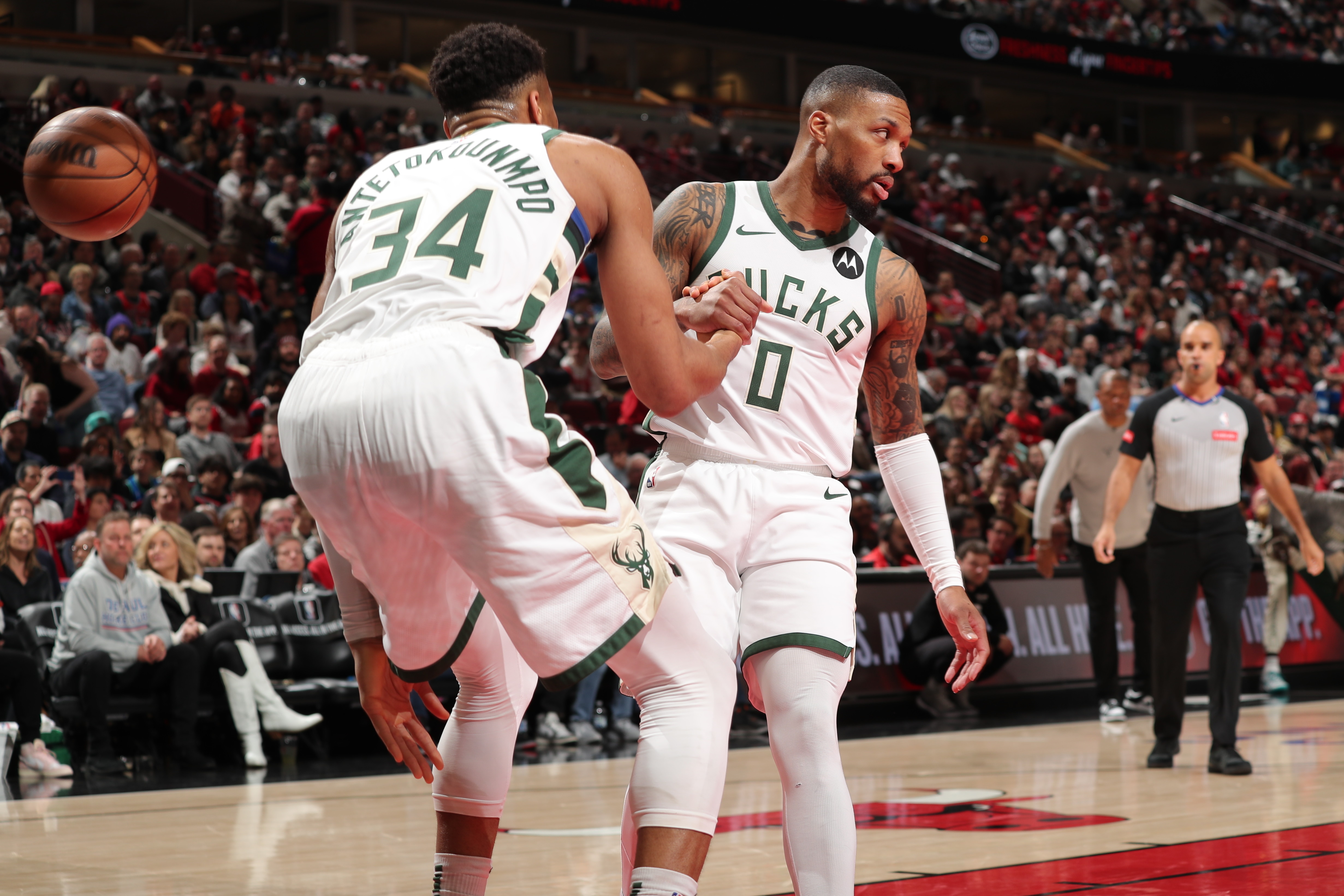 Damian Lillard says the Milwaukee Bucks' ball movement was on point vs. the  New Orleans Pelicans: We kind of just played for each other - Sports  Illustrated Milwaukee Bucks News, Analysis and