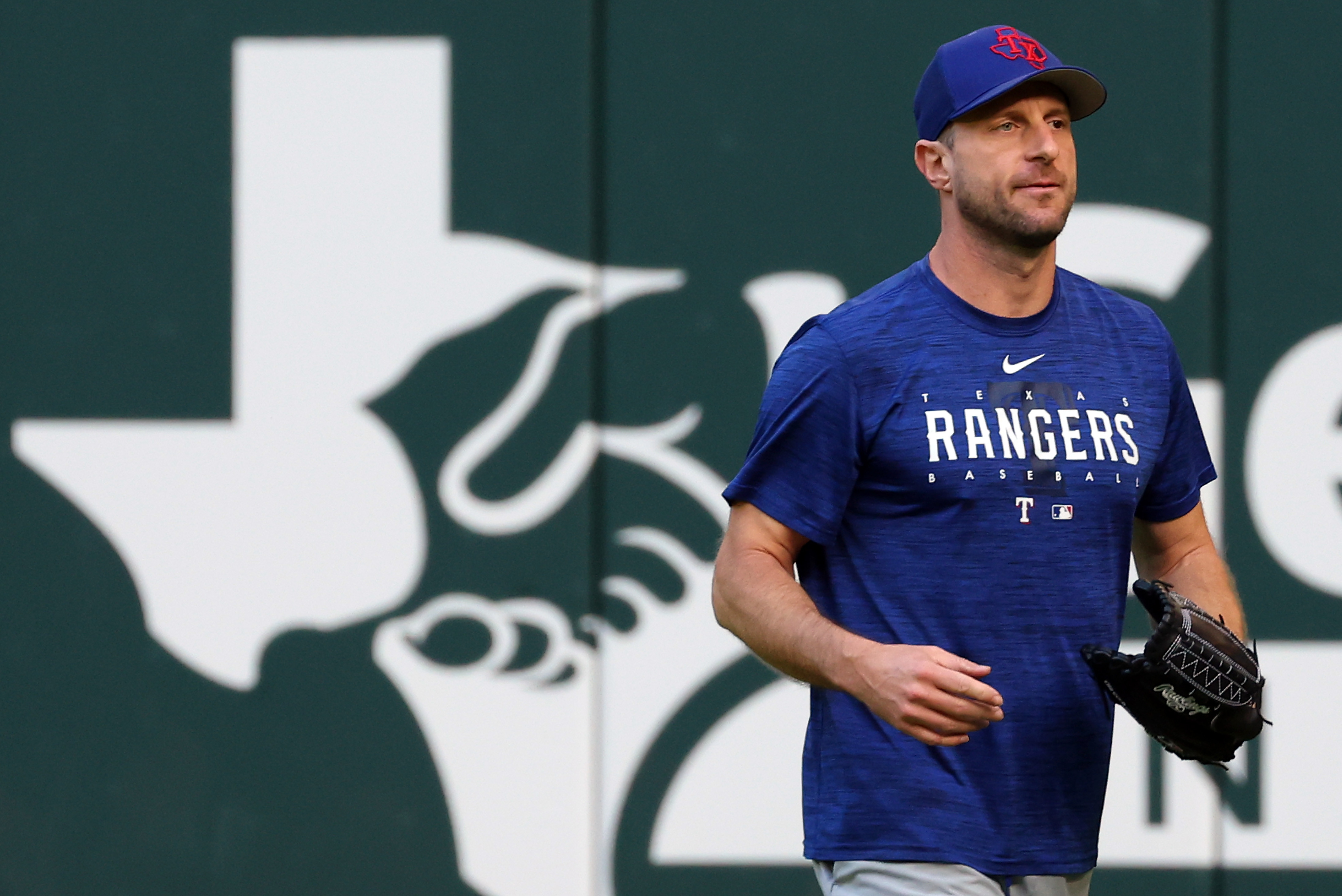 Cardinals Complete Franchise-Altering Trade With Rangers Involving Ace -  Sports Illustrated Saint Louis Cardinals News, Analysis and More