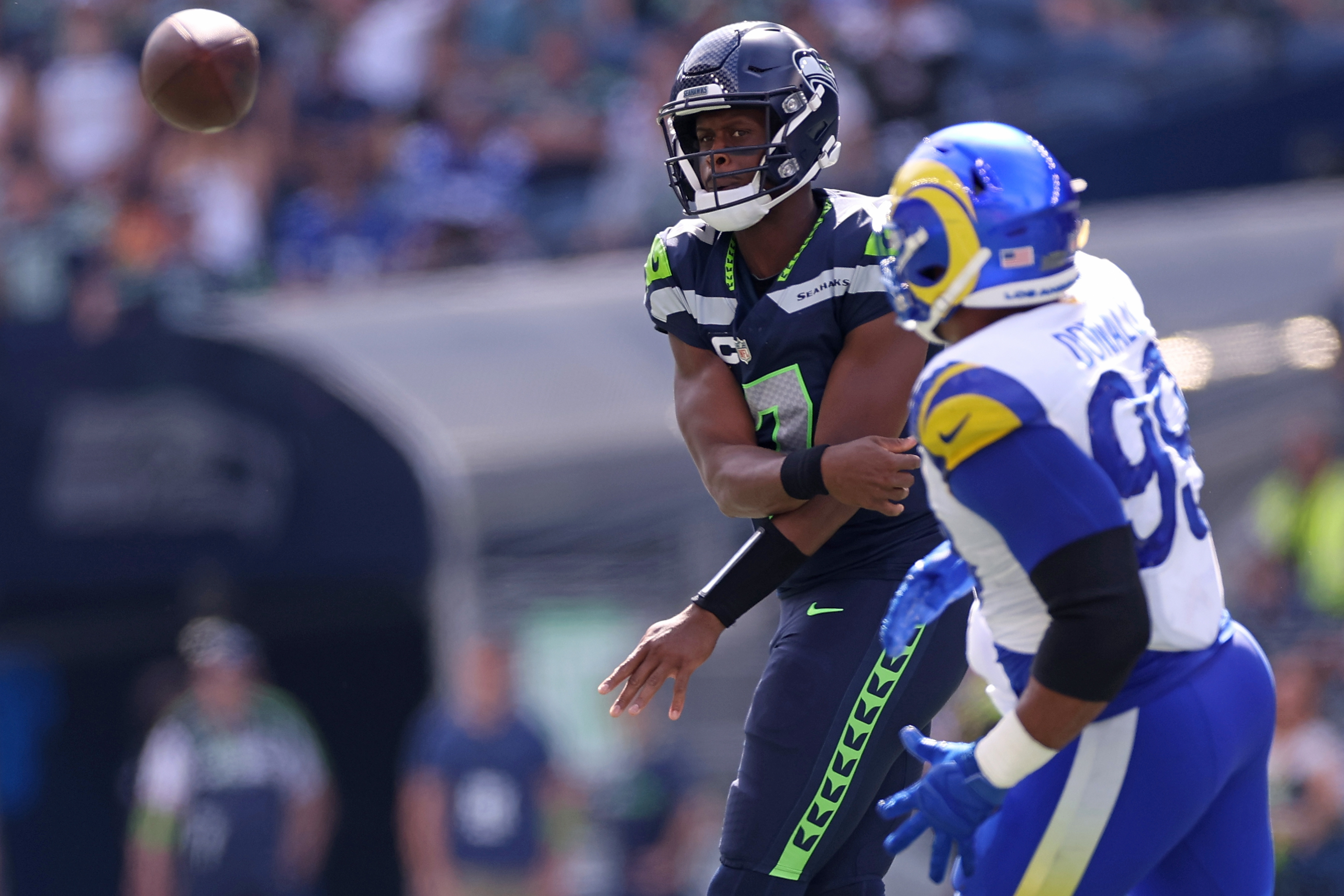 Video: Geno Smith is the king of flag football, throws game