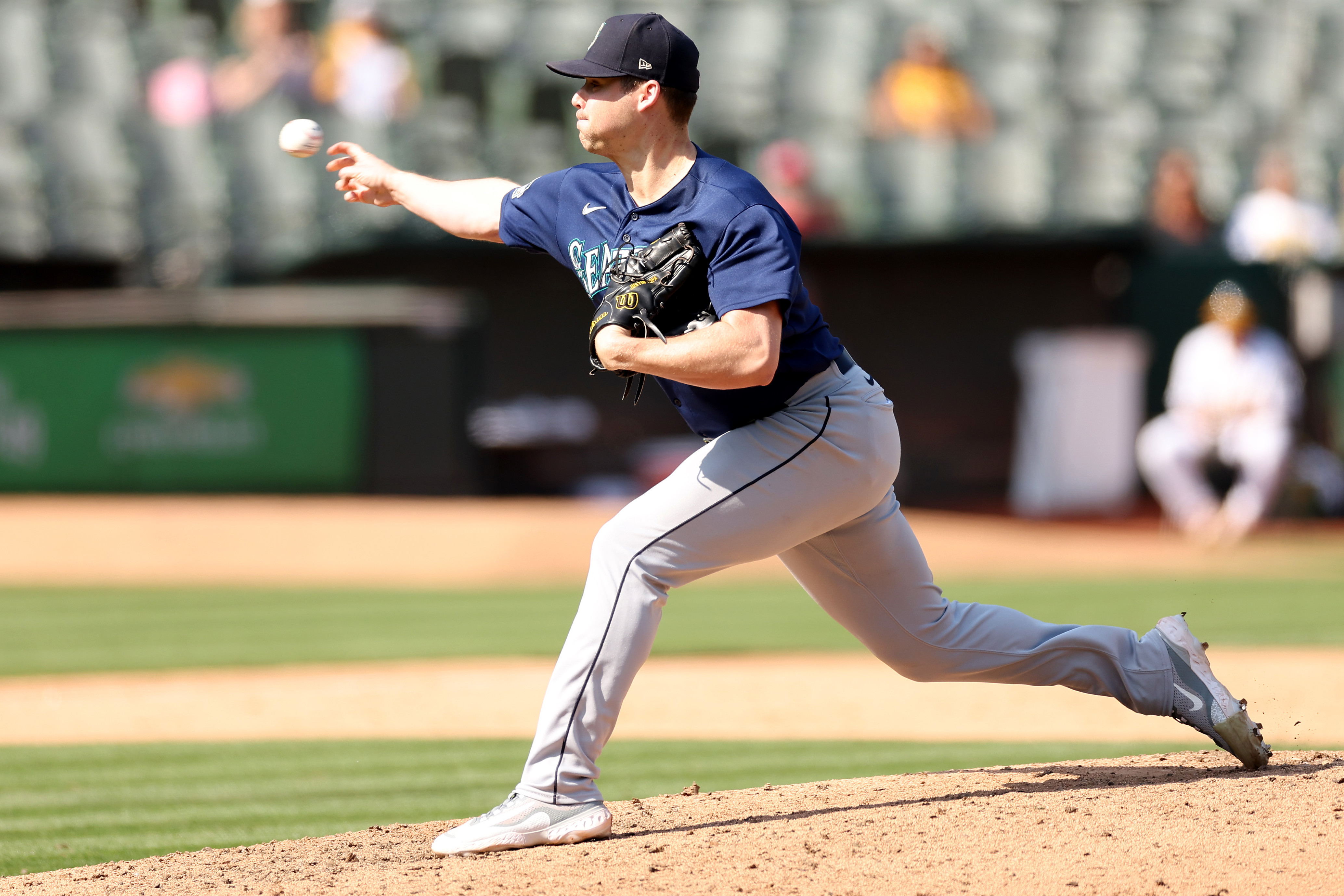 Austin Nola Makes MLB Debut with Mariners – LSU