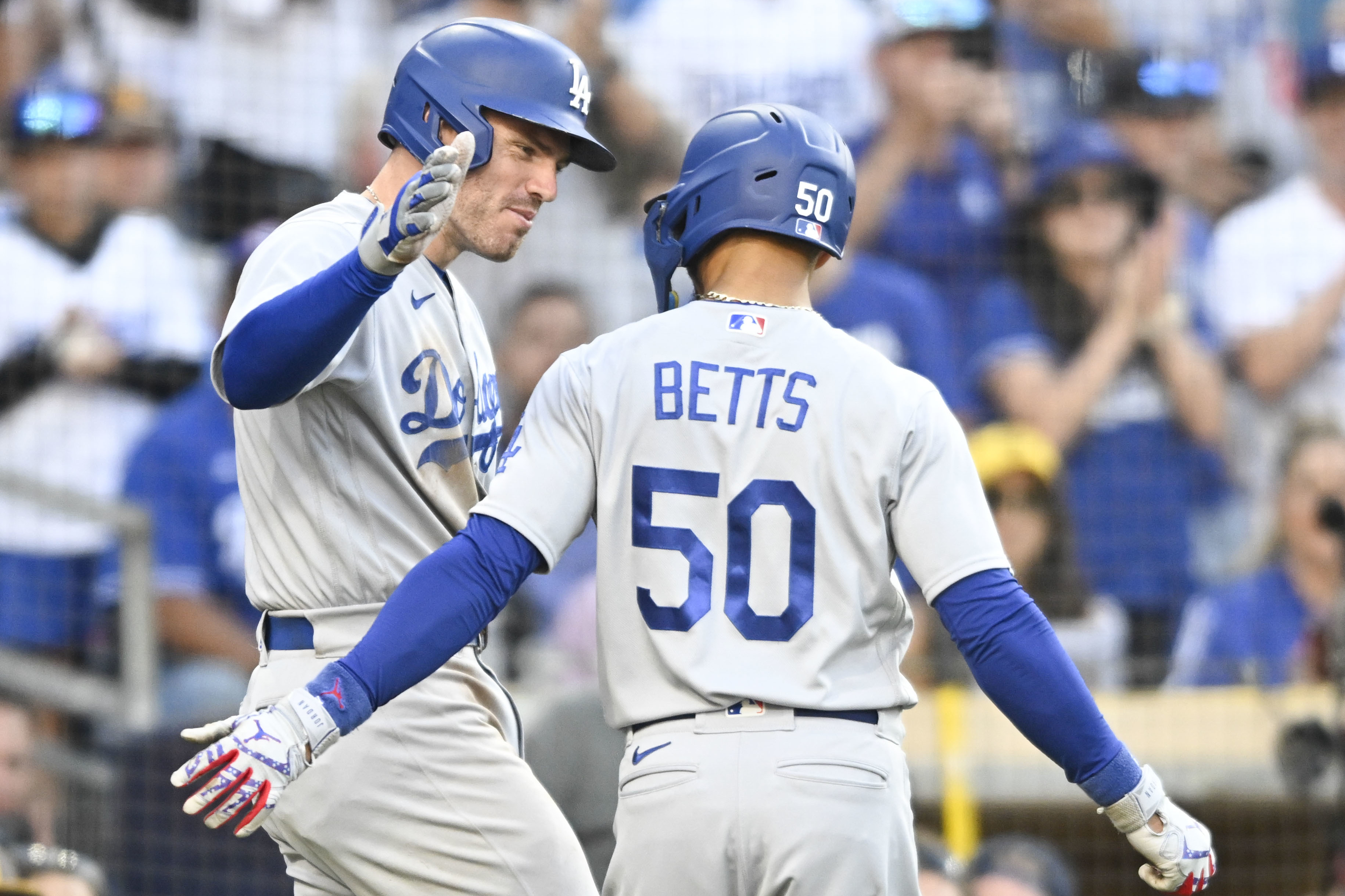 CBS Sports on X: The @Dodgers and @Royals are wearing Negro
