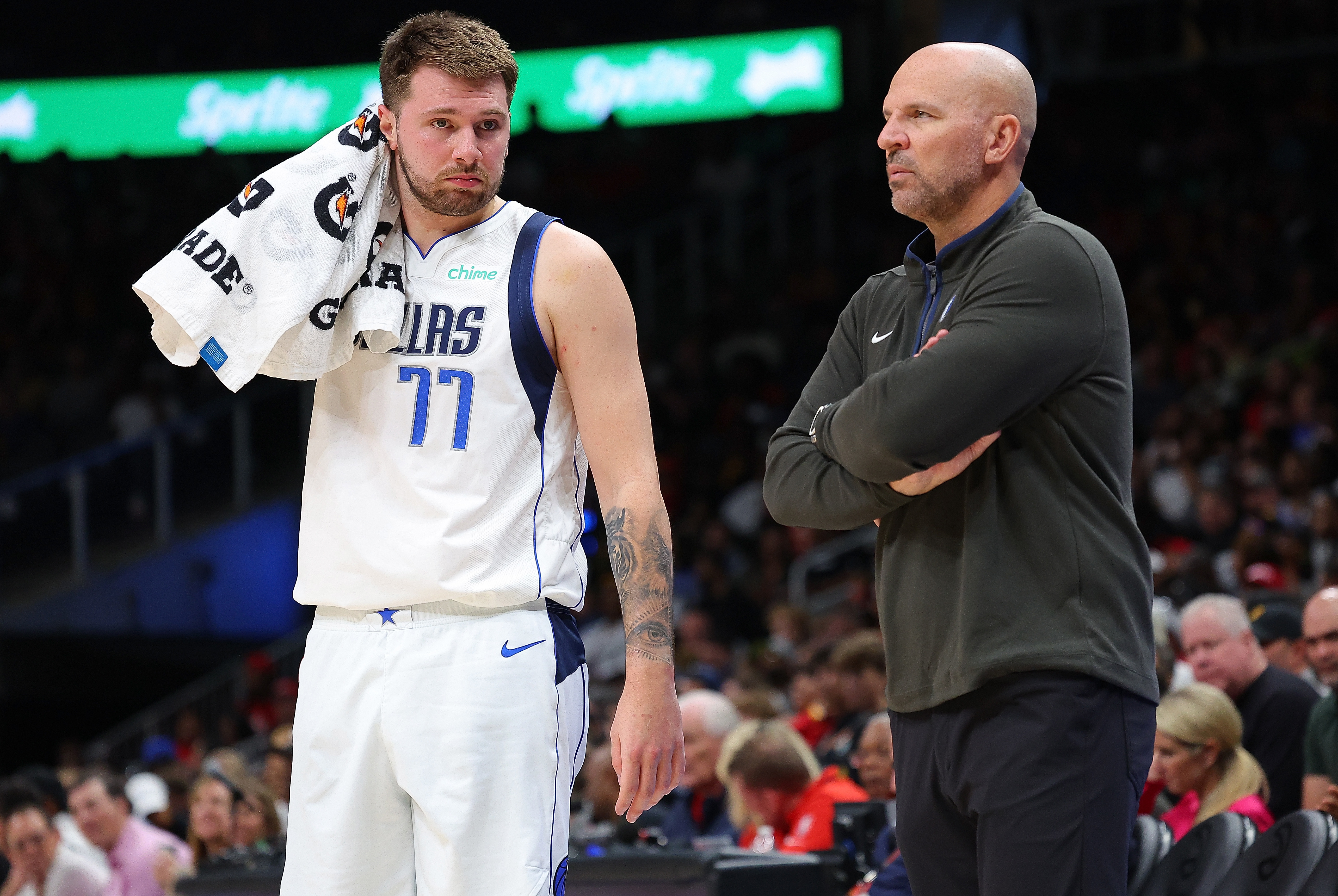 No one can agree on how tall the Mavericks' Luka Doncic is right now - Mavs  Moneyball