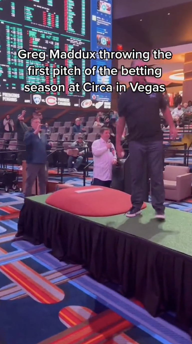 Baseball Legend Greg Maddux Throws First Pitch at Circa Resort & Casino to  Celebrate First Day