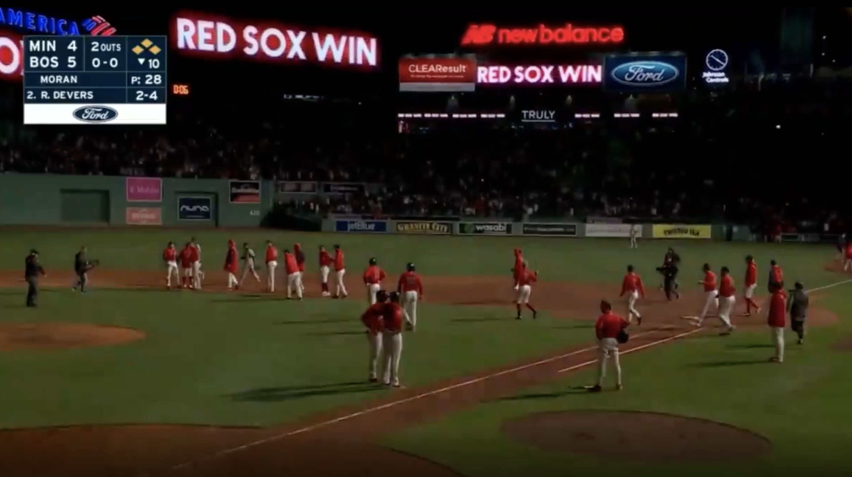 Red Sox walk-off