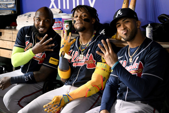 Is it me or are baseball jerseys bubbling up as a trend? : r