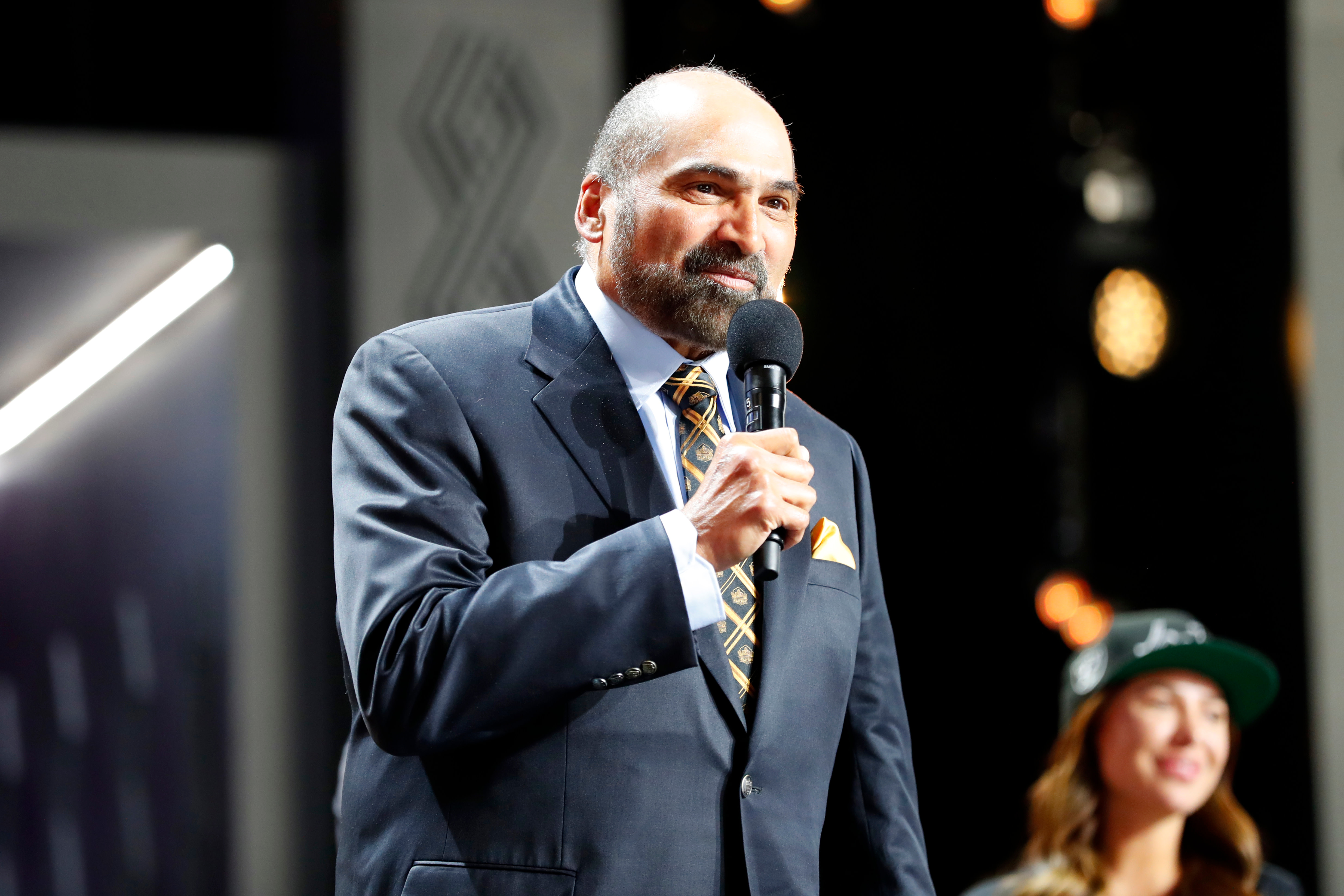 Franco Harris, Hall of Fame Steelers running back, dies at 72 - CBS  Pittsburgh