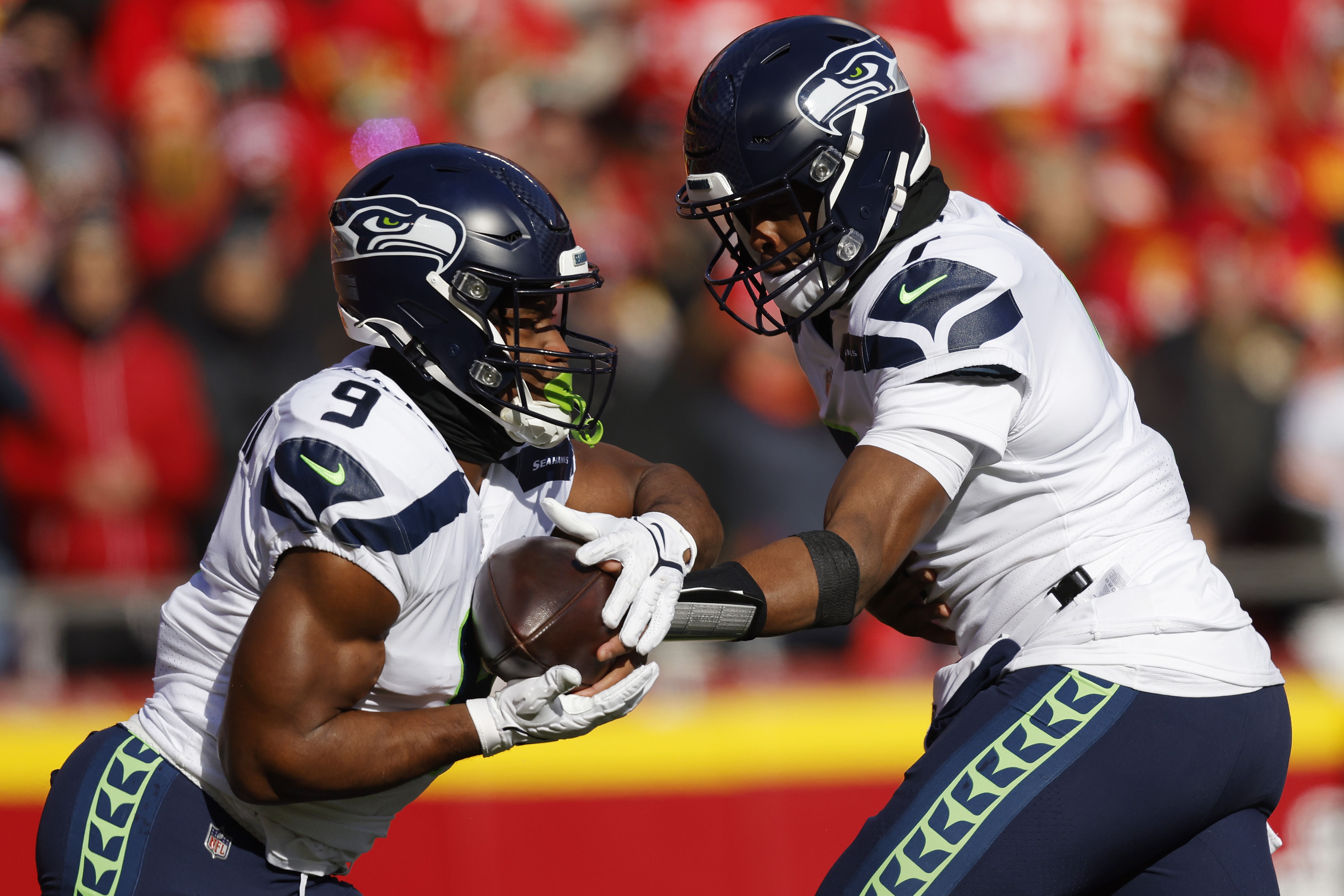 Post-Game Rapid Reaction: Seahawks offense goes ice cold in 24-10 loss to  Chiefs - Field Gulls