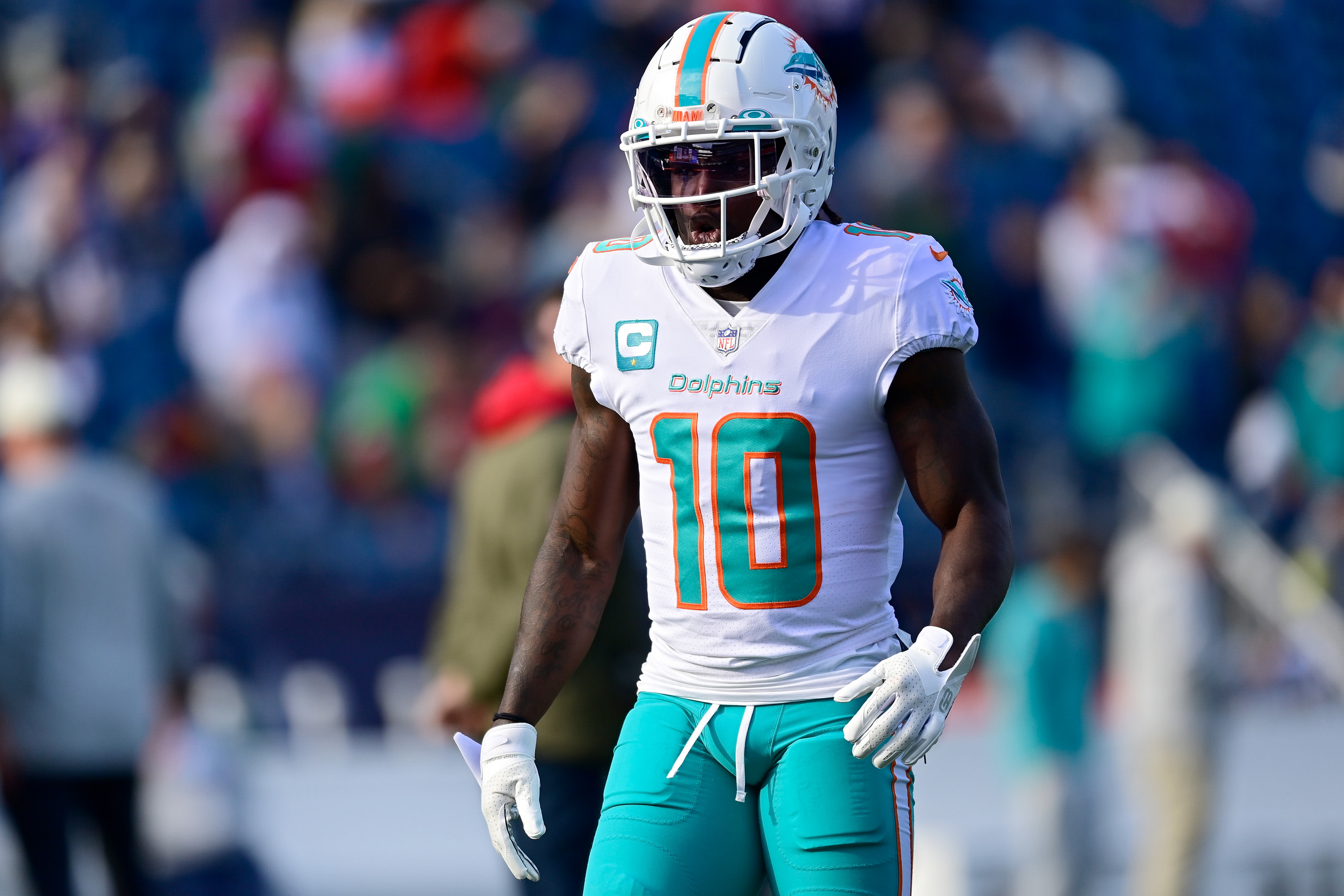 Dolphins' playoff hopes now look grim after fifth straight loss