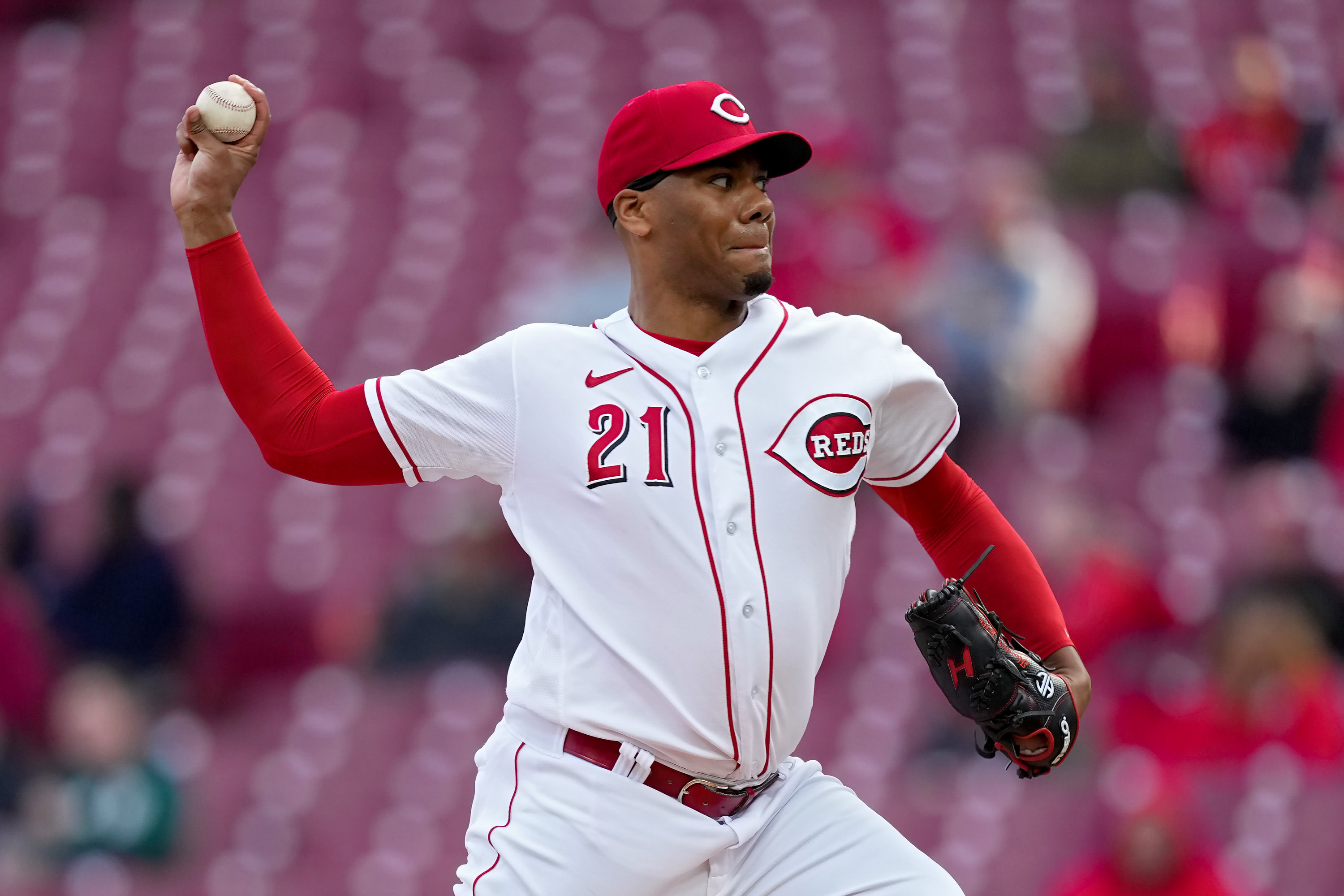 Pitcher Hunter Greene signs $53M deal with Cincinnati Reds 