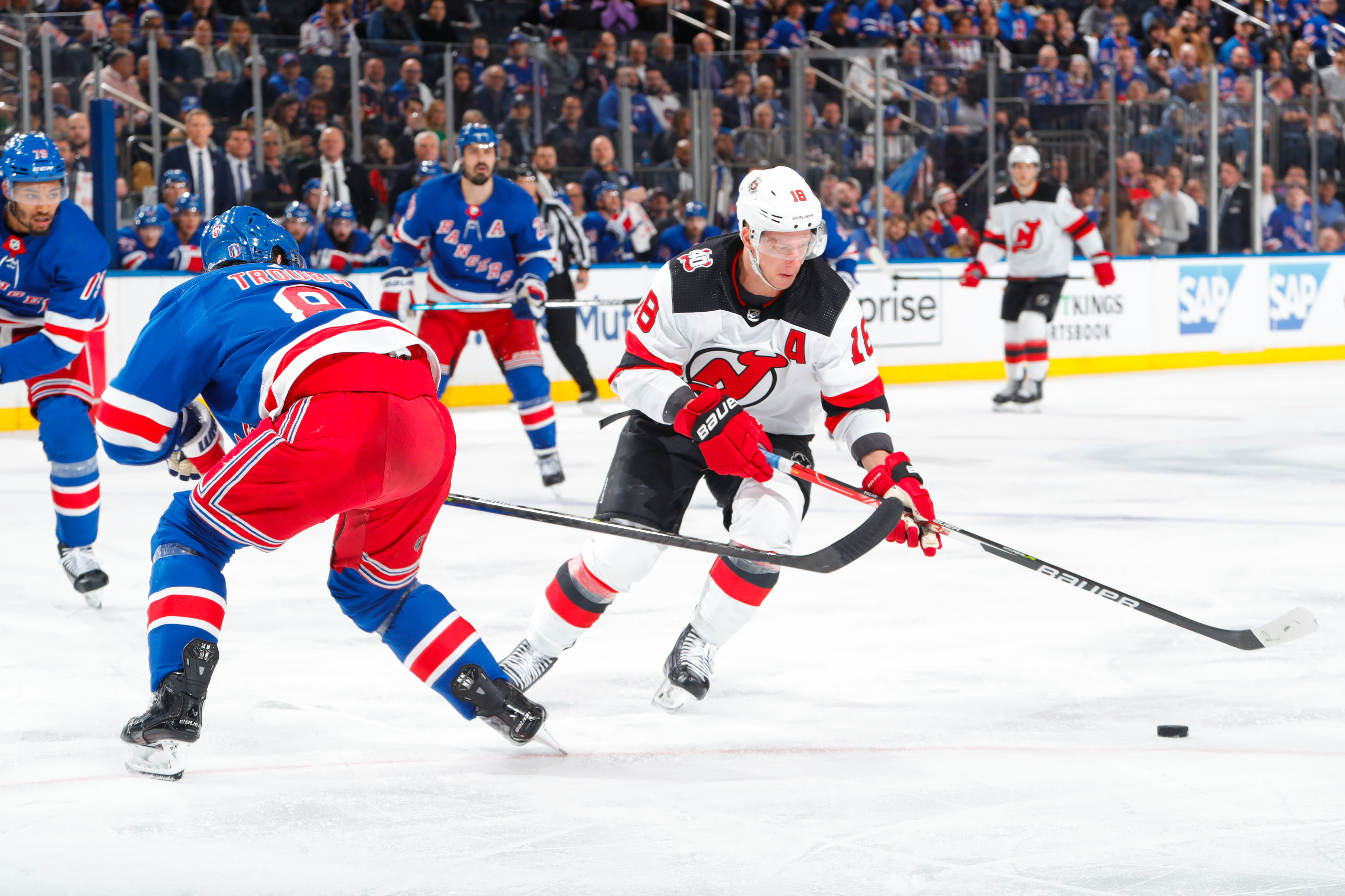 New Jersey Devils at New York Rangers Tickets - 4/3/24 at Madison