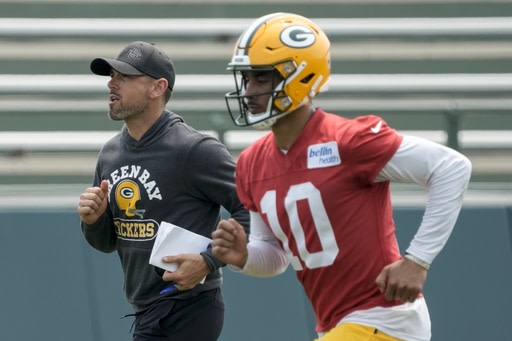 Jordan Love filling in for Aaron Rodgers has eerie parallels to Packers'  2007 Brett Favre handover