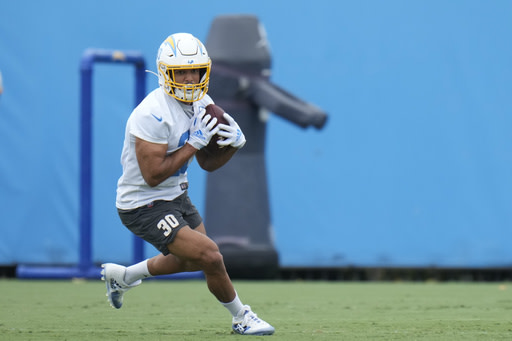 Chargers RB Austin Ekeler, LB Eric Kendricks out vs. Vikings - ESPN