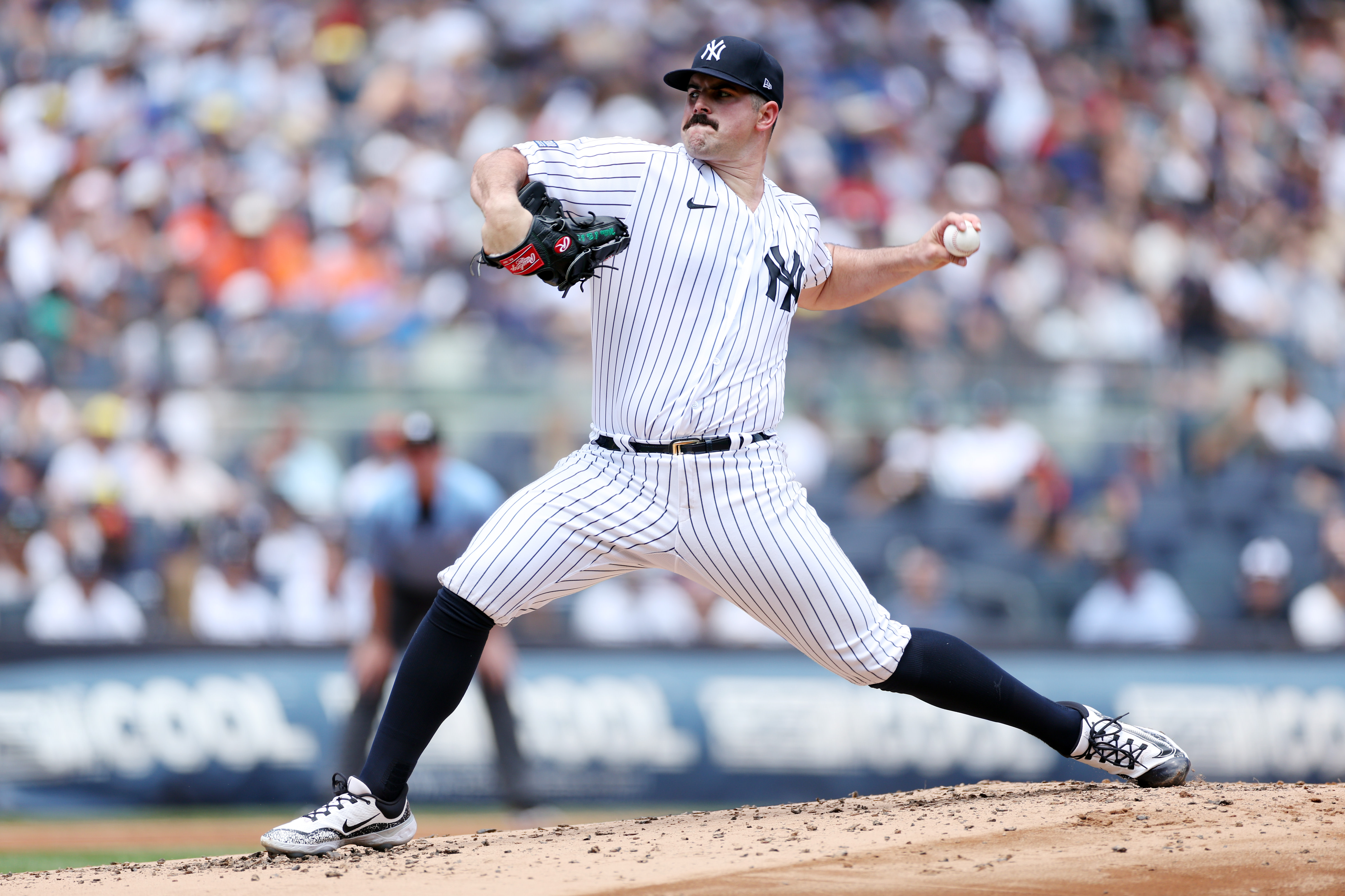 Yankees' Carlos Rodon puts on show in 1st rehab outing 
