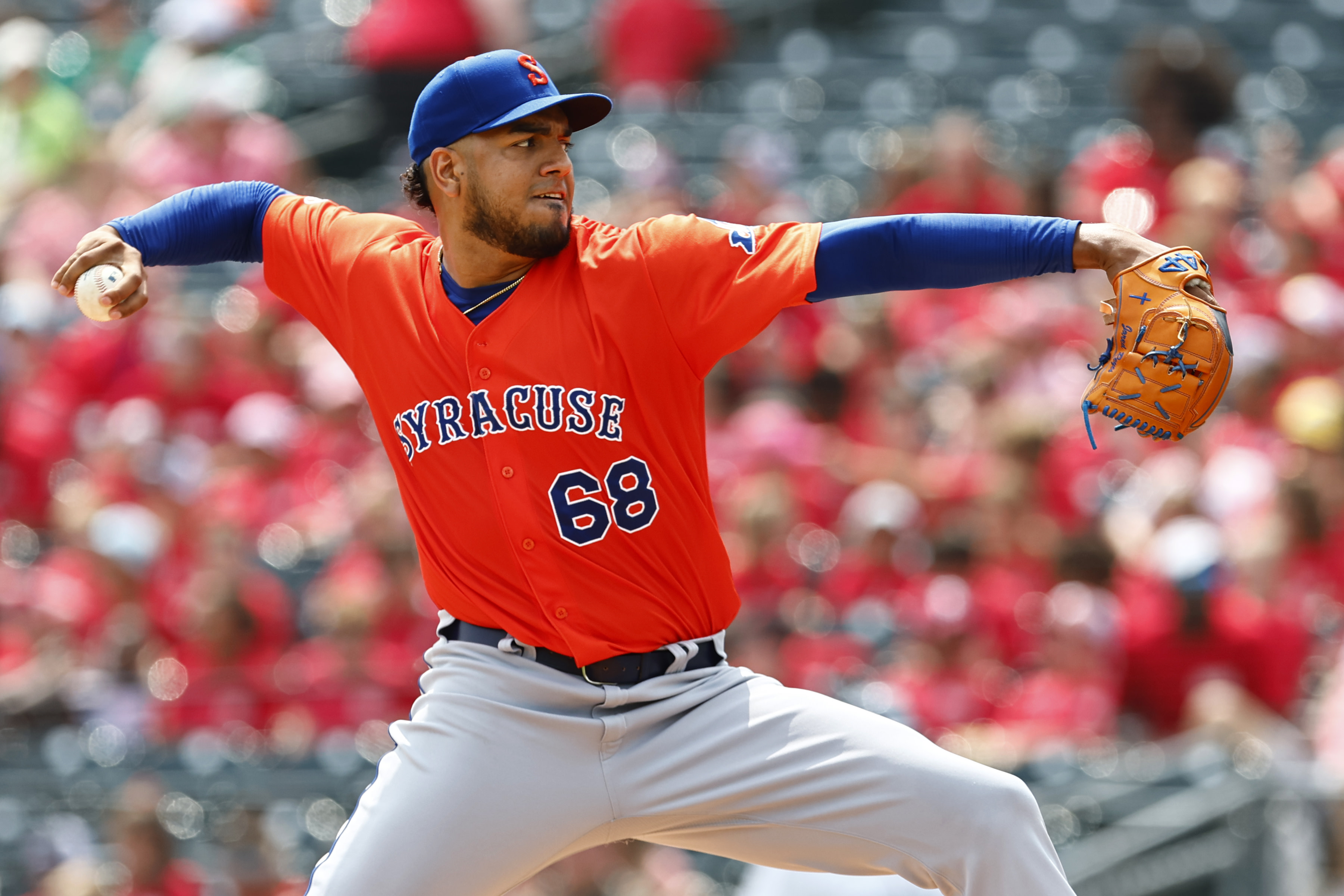 New York Mets pitcher Denyi Reyes throws against the Atlanta