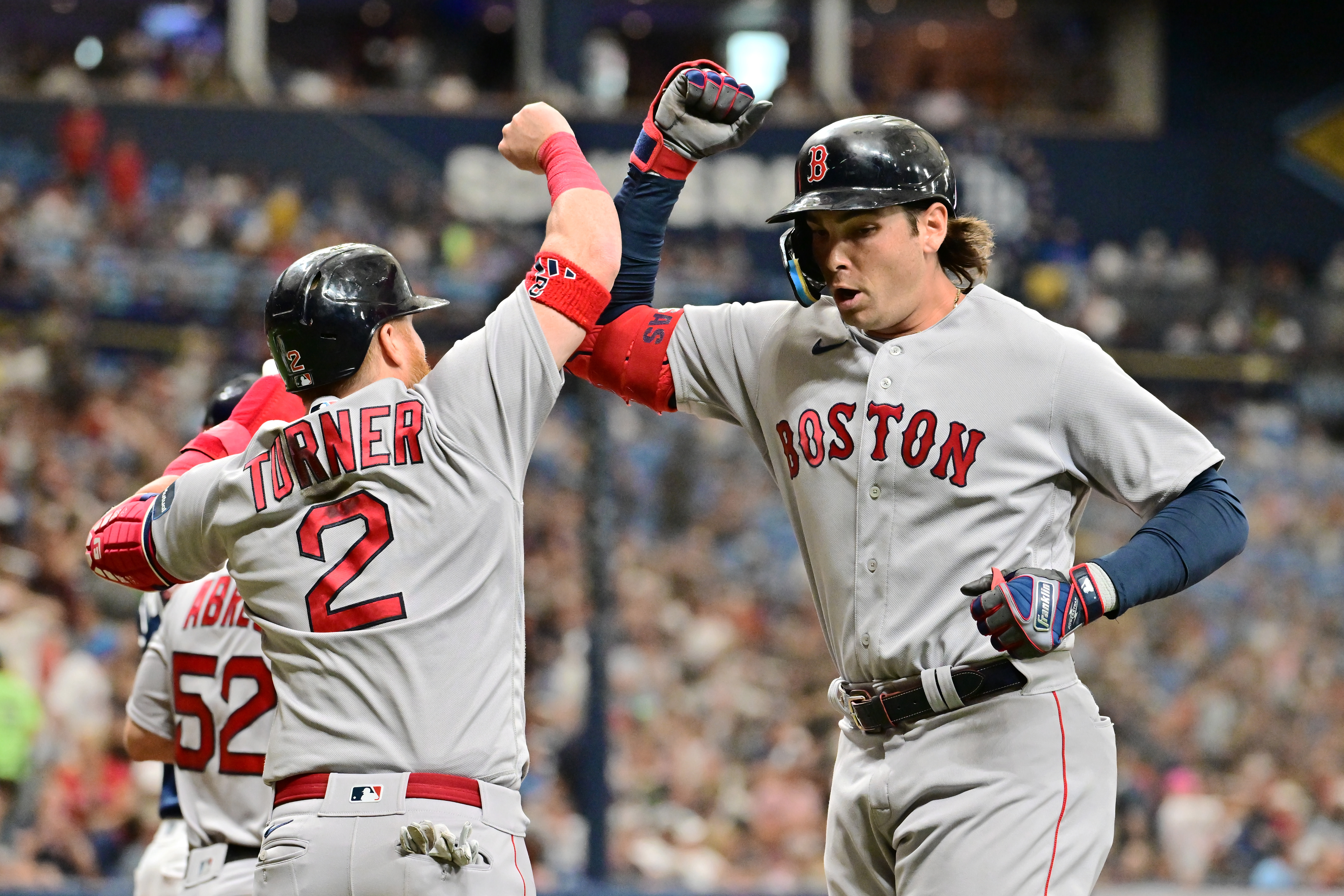 Red Sox Notes: Justin Turner Grateful For Fenway Park Ovation