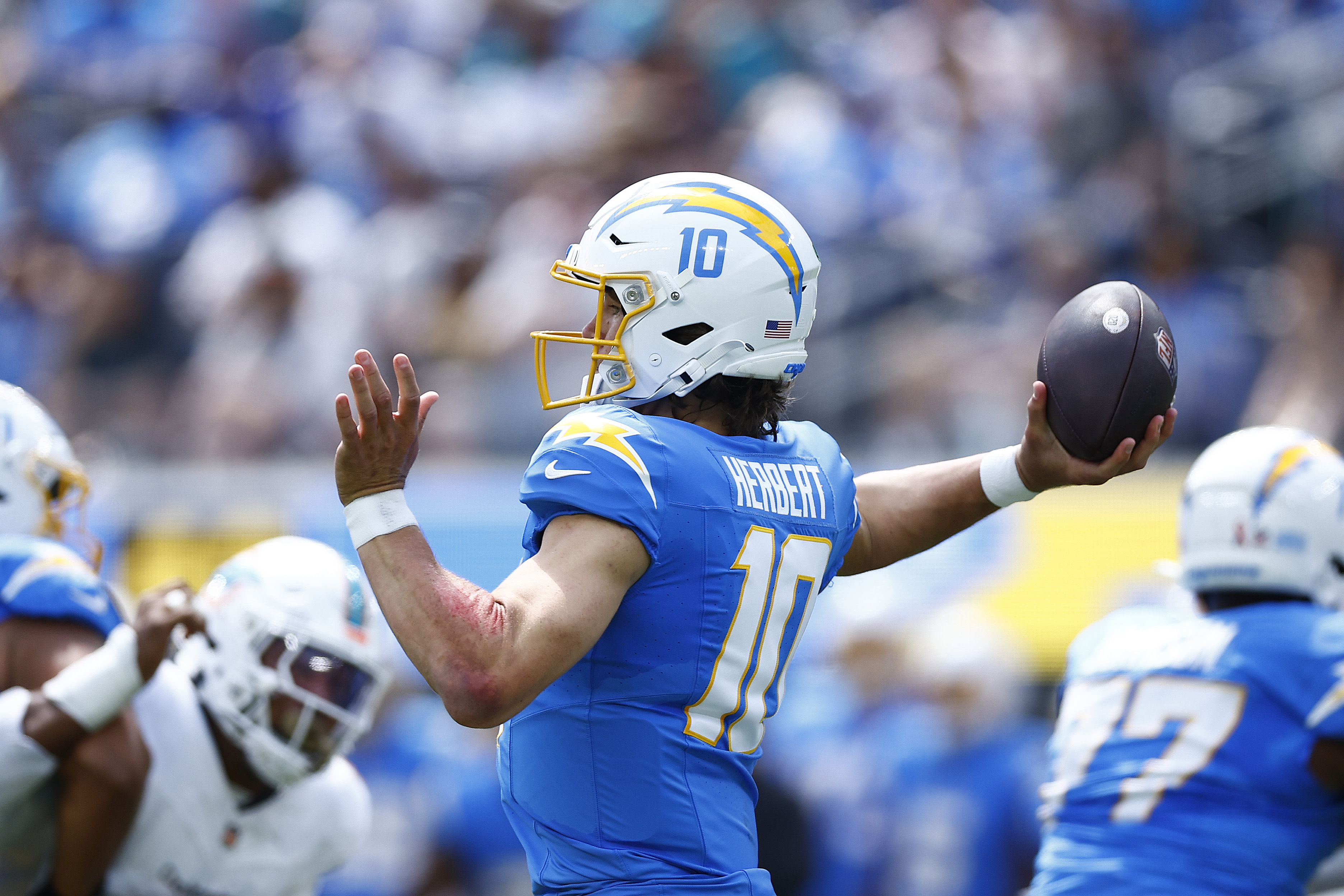 Los Angeles Chargers Football - Chargers News, Scores, Stats