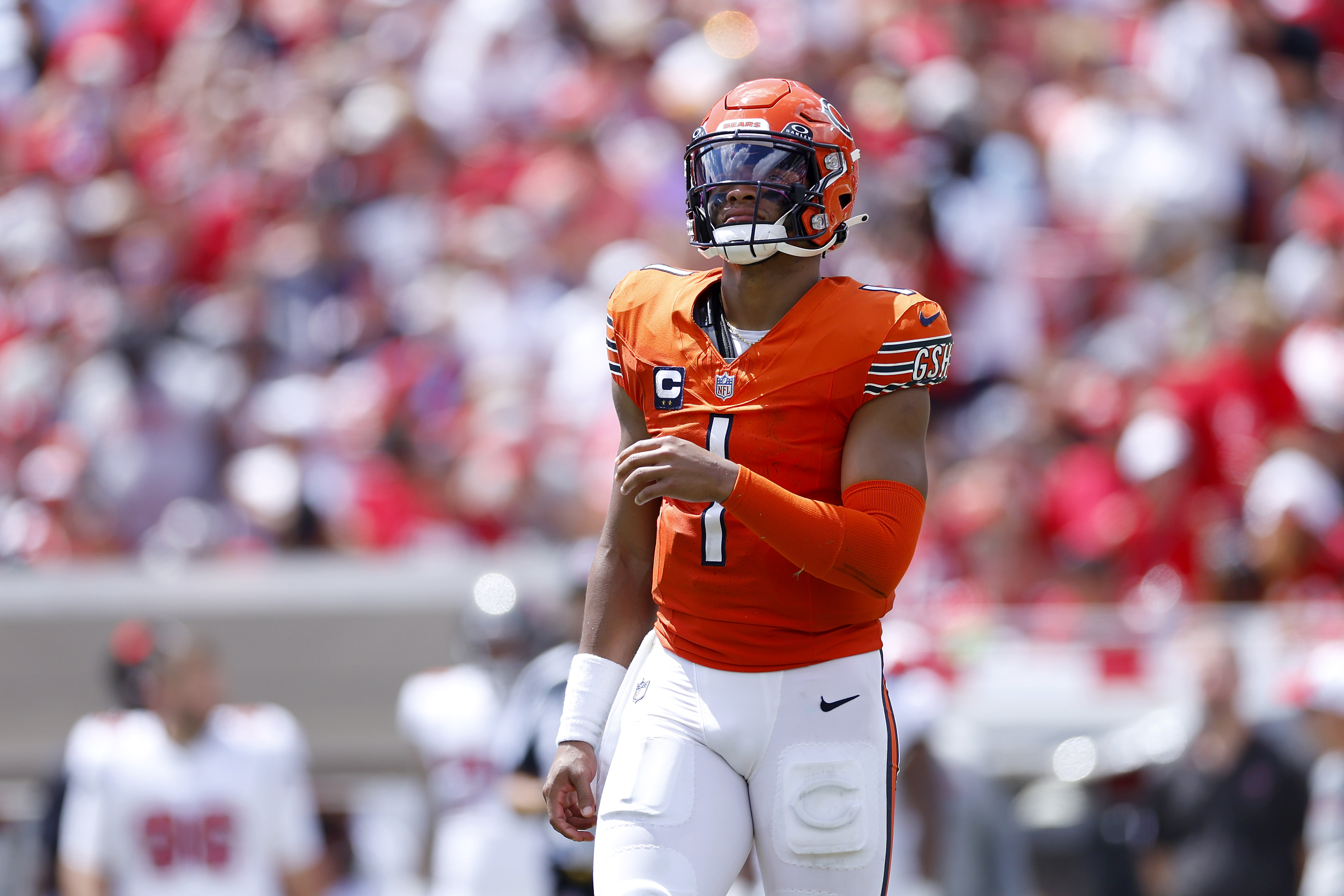 Sorry to my teammates and all the fans': Justin Fields, Bears