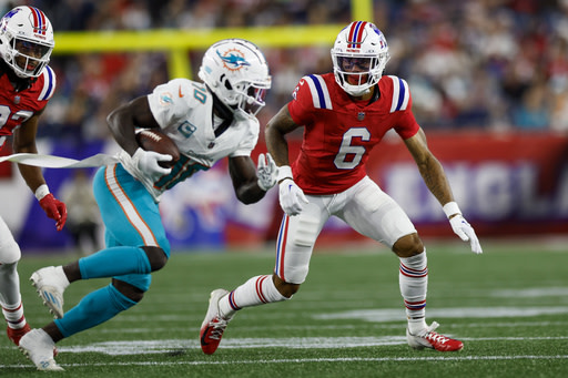 Tua Tagovailoa and his jiu-jitsu coach watch film of his sacks to improve  how he falls - NBC Sports