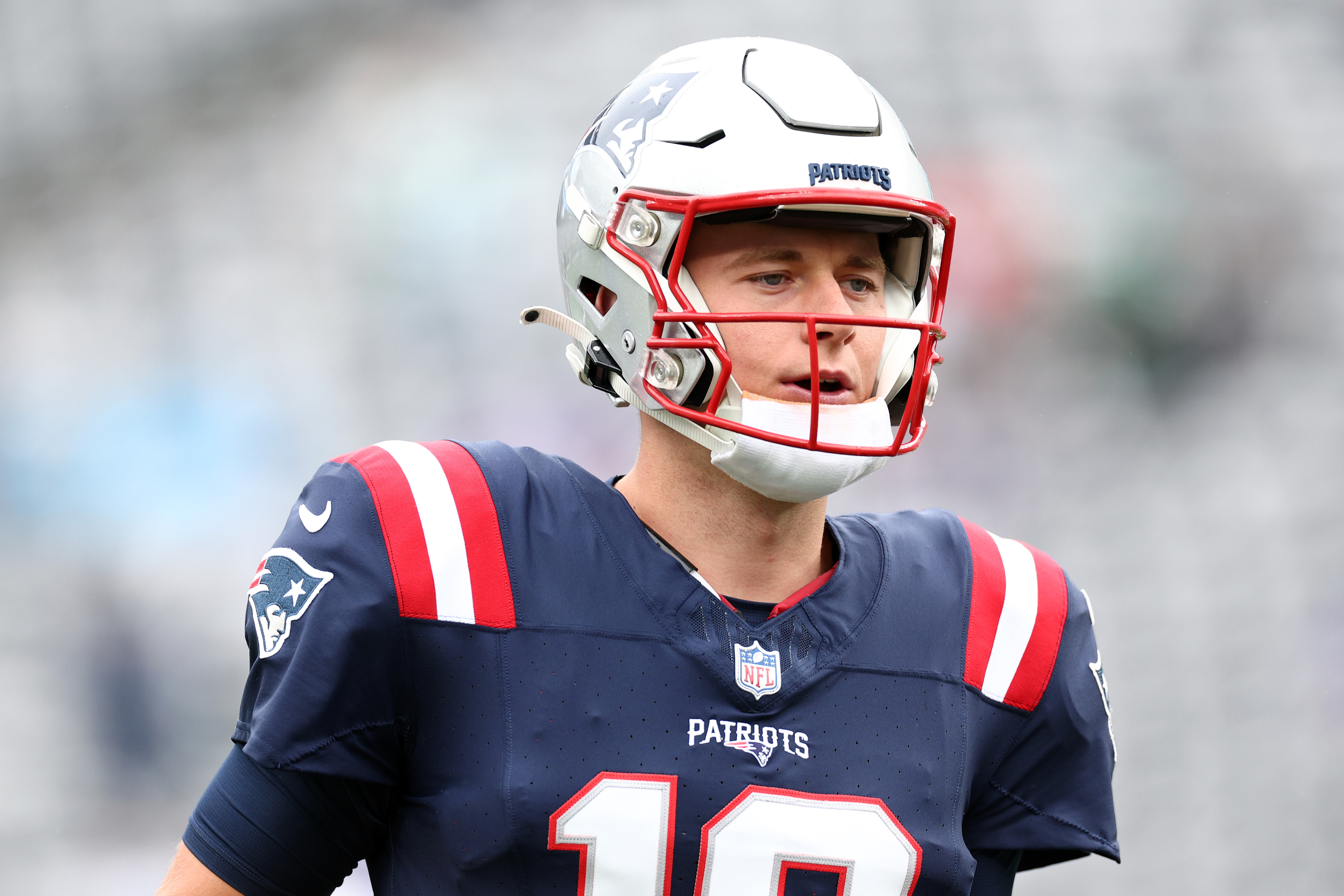 Man Impersonates Patriots Player In Scheme To Sell Tom Brady Super