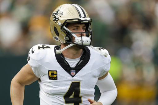 Saints' Drew Brees becomes first NFL player to reach 80,000 passing yards
